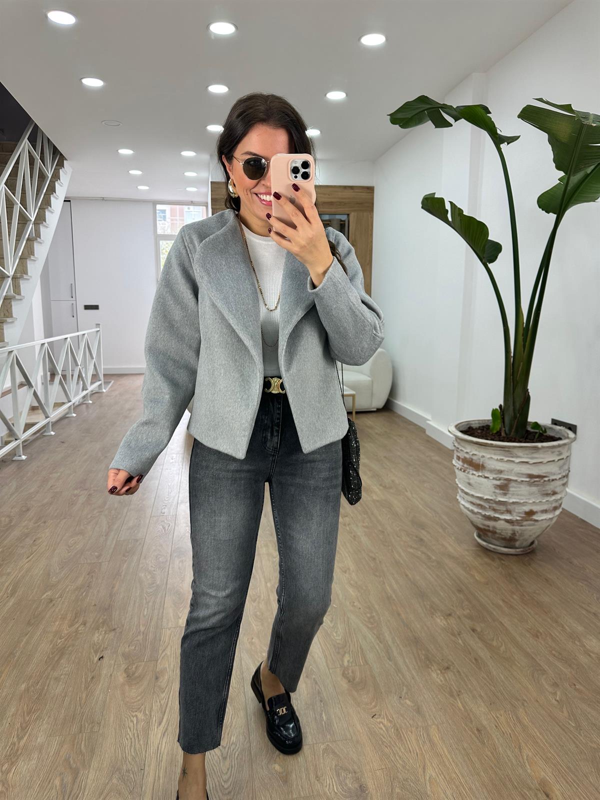 Geniş Yaka İçerisi Astarlı Kaşe Ceket-Gri