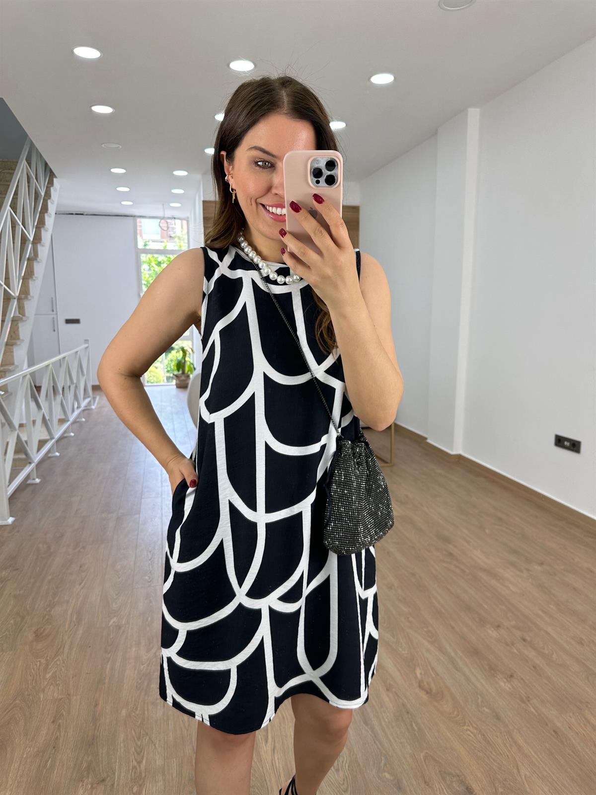 Geometrik Desen Çan Elbise-Siyah