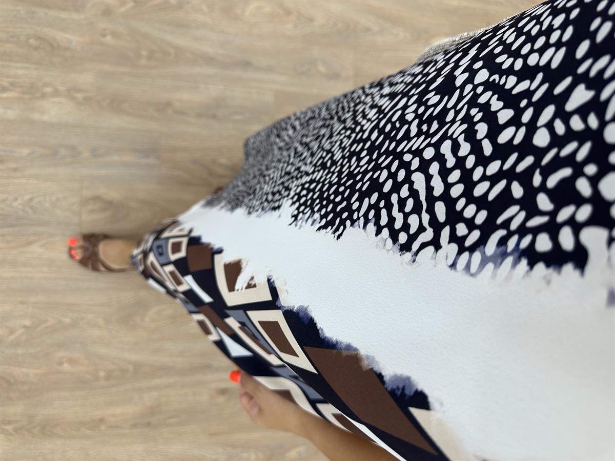 Geometrik Desen Halter Yaka Elbise