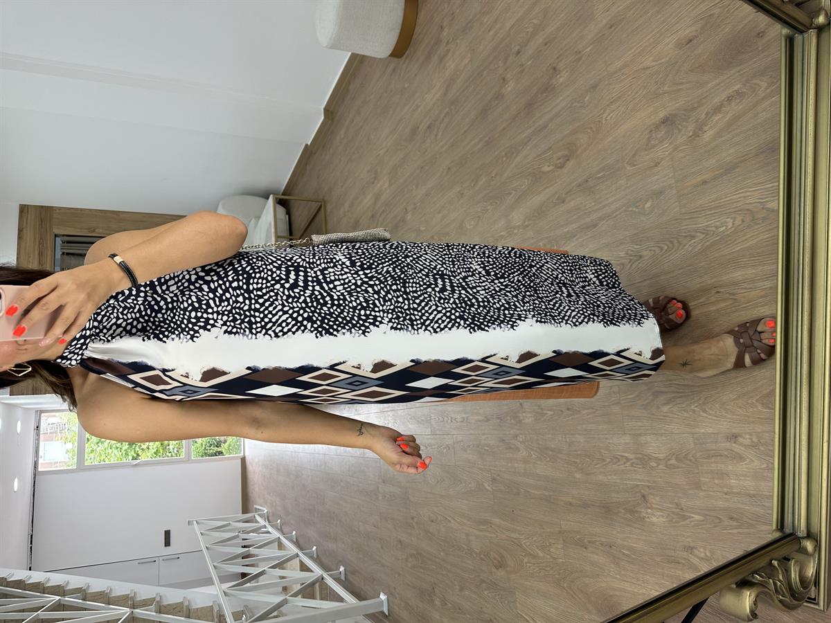 Geometrik Desen Halter Yaka Elbise