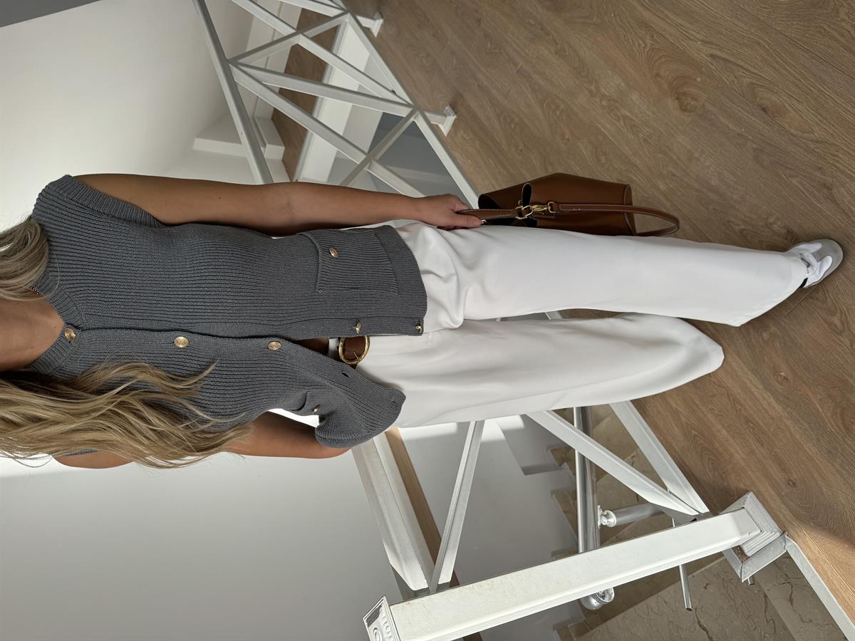 Gold Düğme Detaylı Triko Yelek-Gri