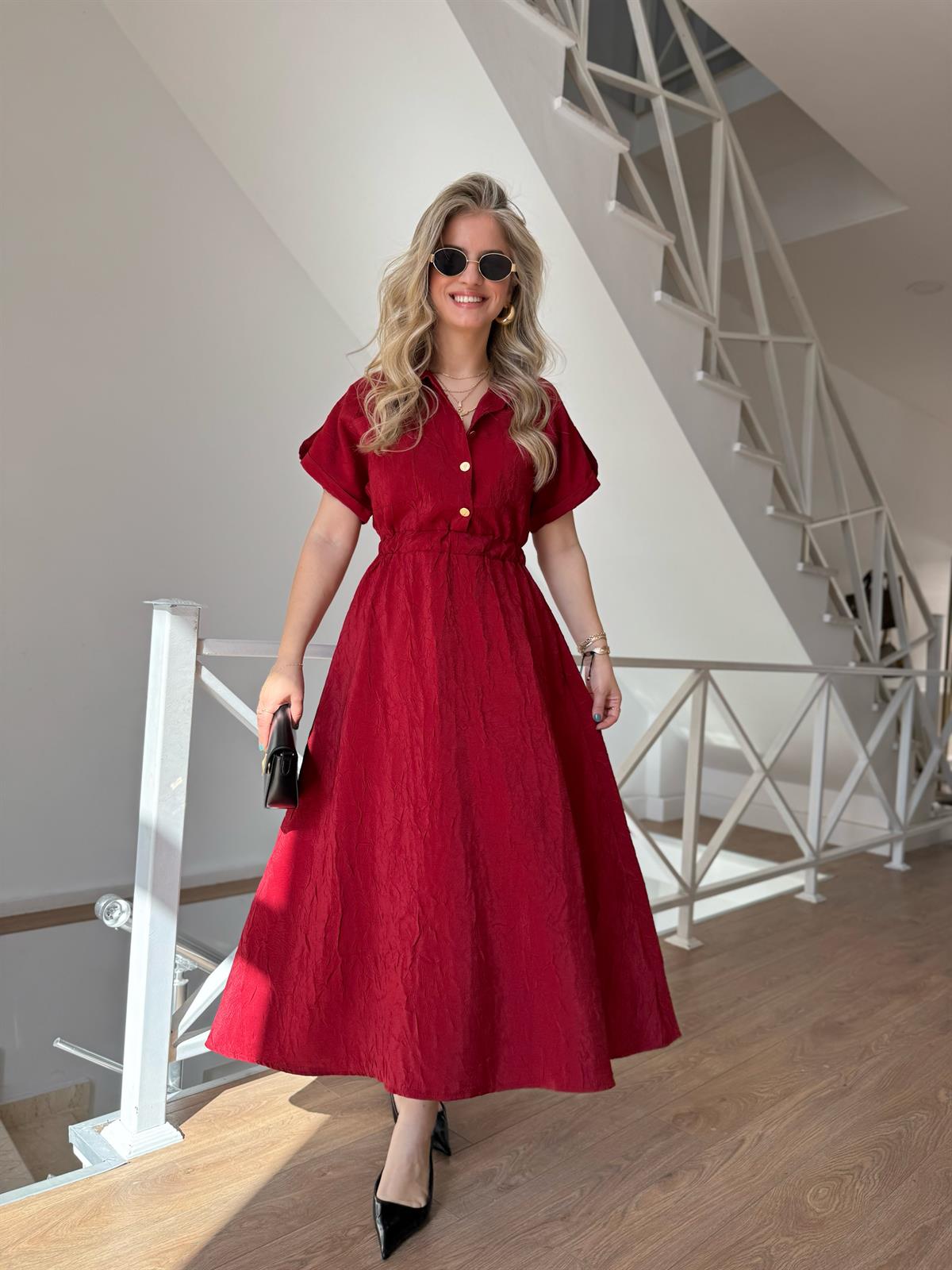 Gold Düğmeli Beli Lastikli Midi Elbise - Kırmızı