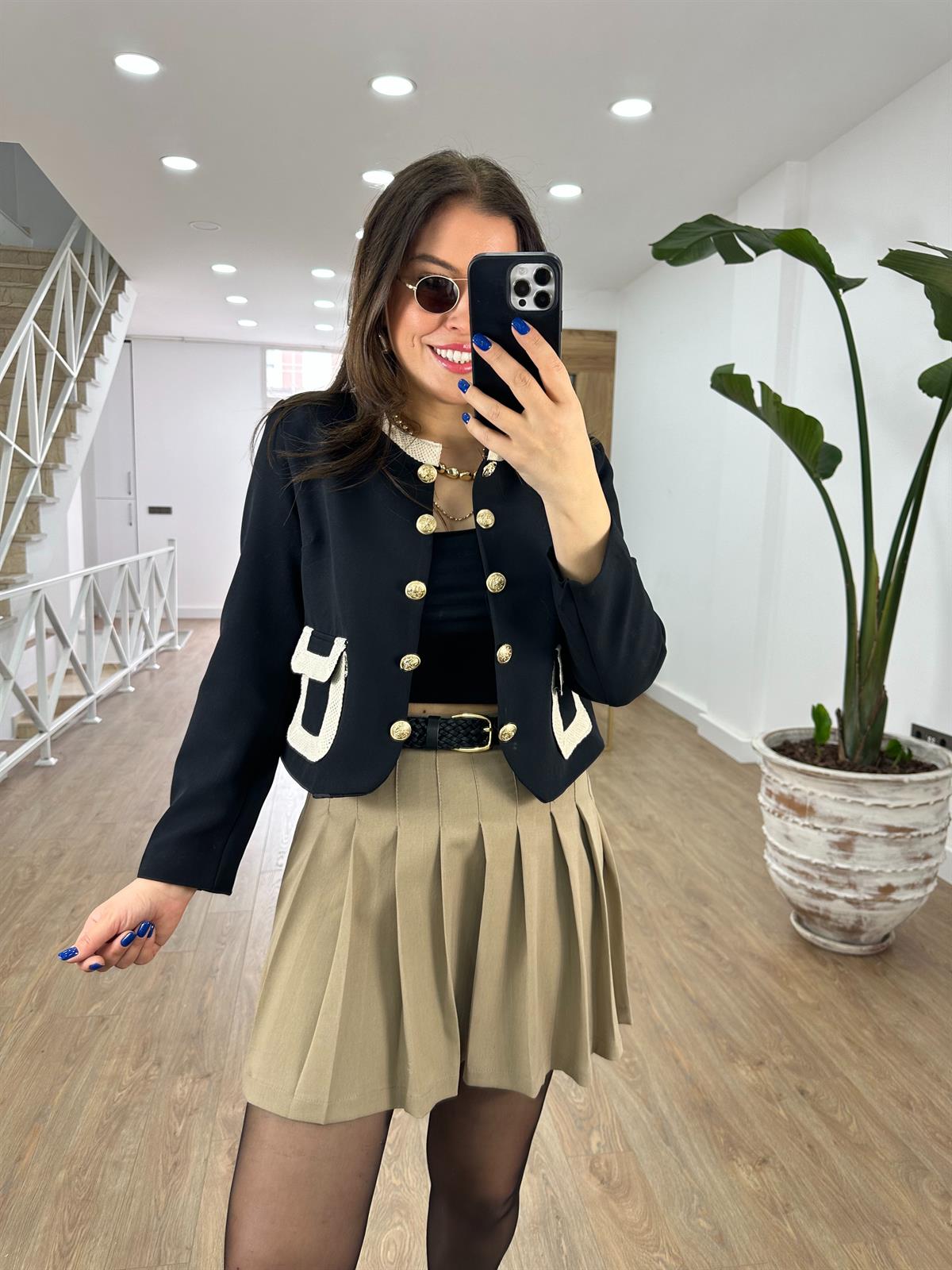 Gold Düğmeli File Garnili Tasarım Ceket