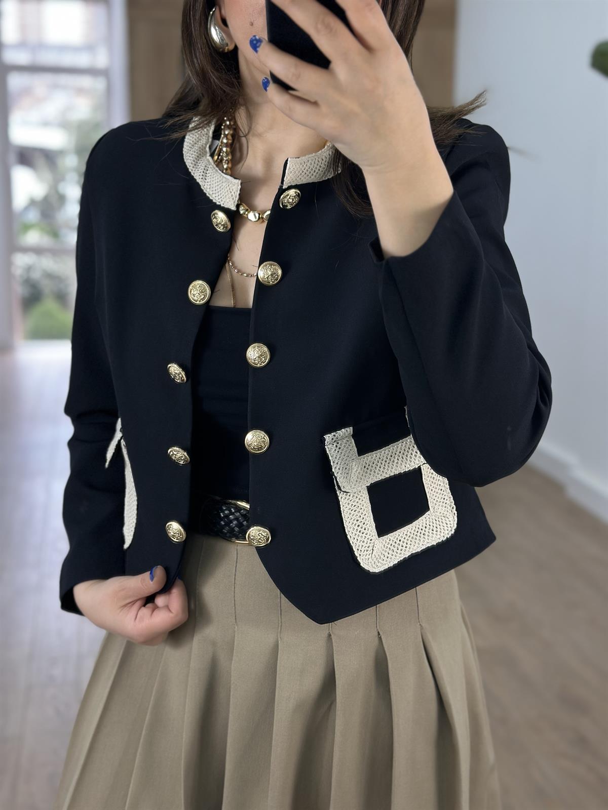 Gold Düğmeli File Garnili Tasarım Ceket