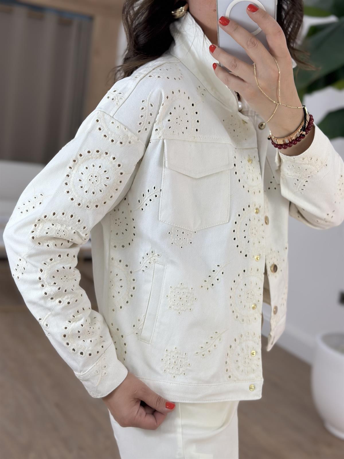 Gold Düğmeli Fisto Detaylı Ceket 