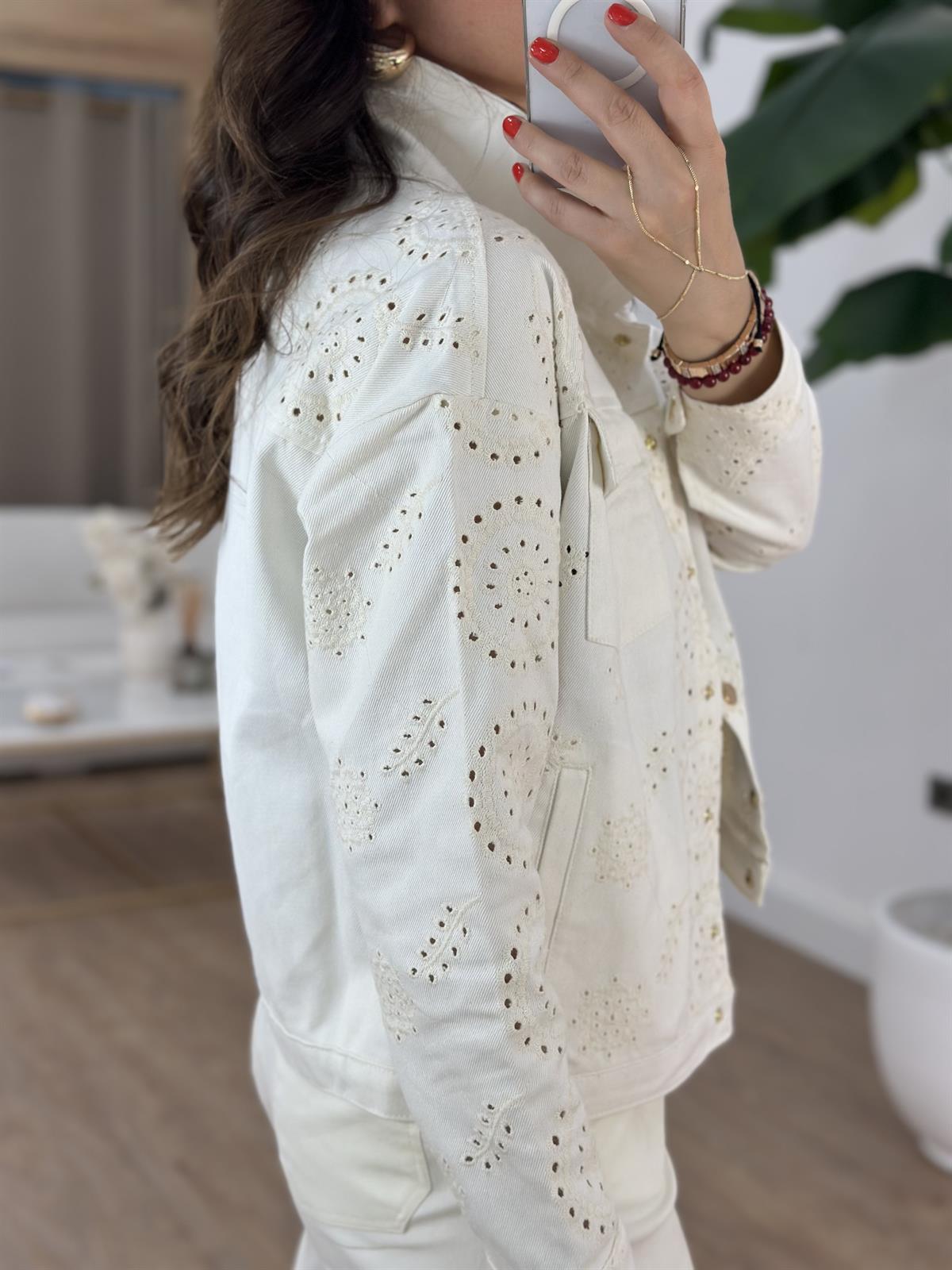 Gold Düğmeli Fisto Detaylı Ceket 