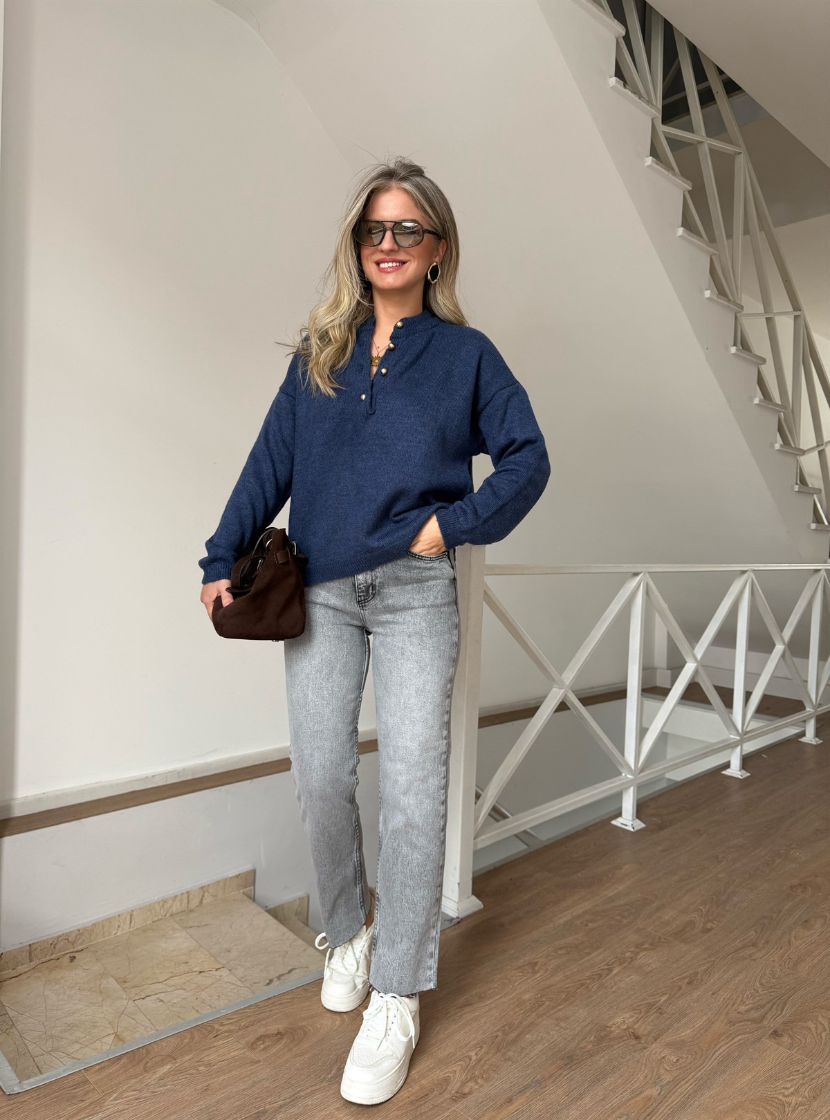 Gold Düğmeli Kazak - İndigo 