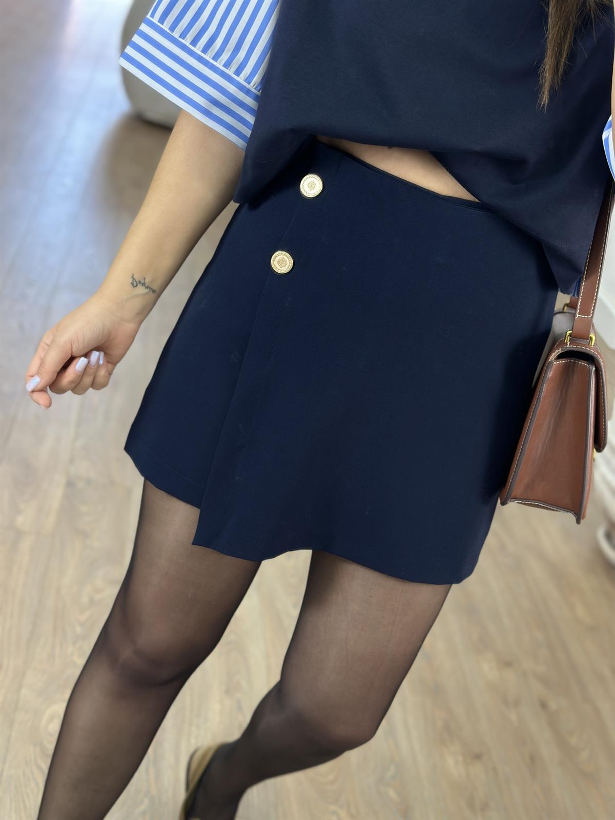 Gold Düğmeli Likralı Şort Etek