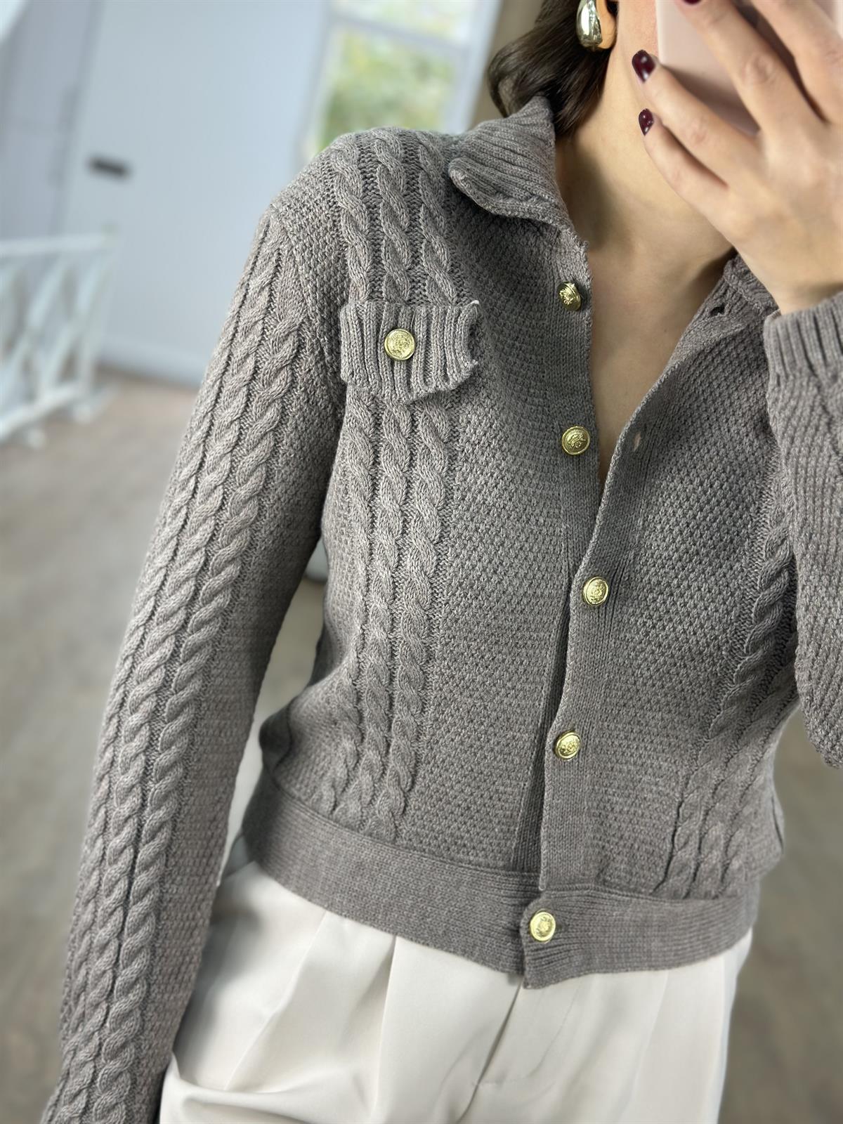 Gold Düğmeli Polo Yaka Saç Örgü Desen Hırka-Vizon