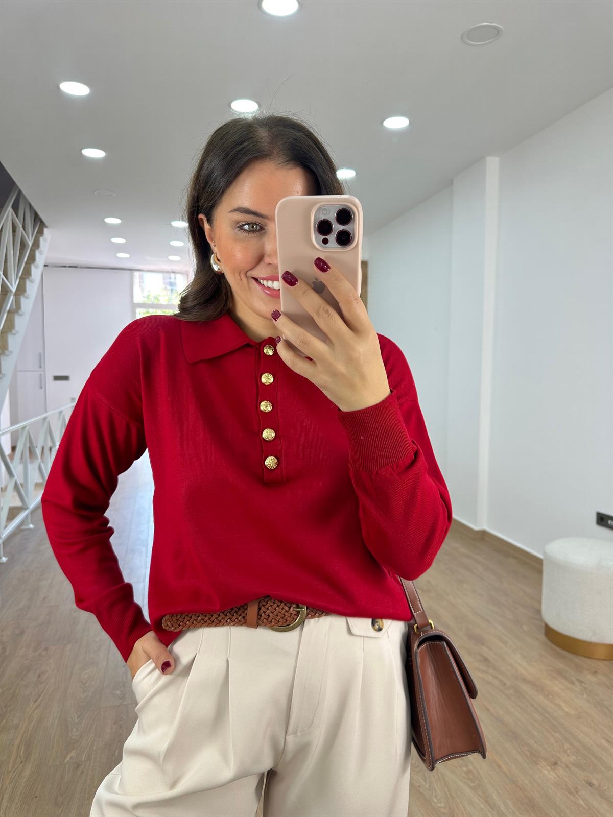 Gold Düğmeli Polo Yaka Triko-Kırmızı