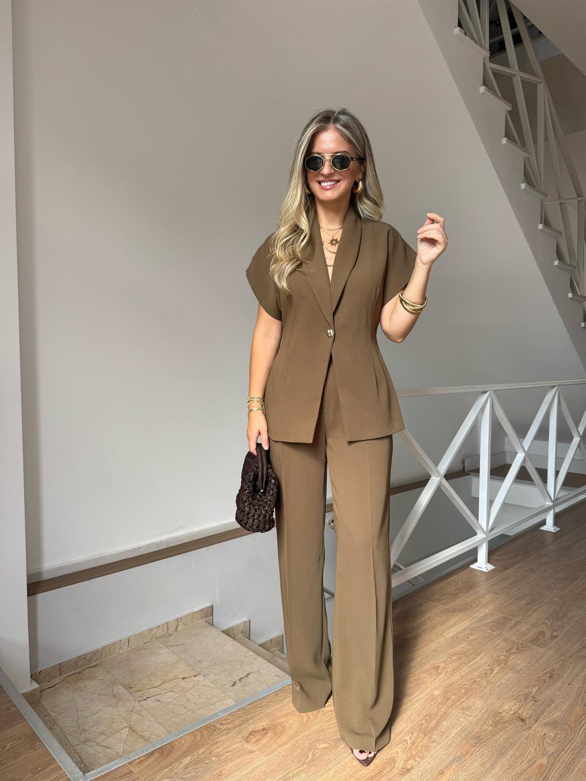 Şal Yaka Gold Düğmeli Premium Takım - Haki 