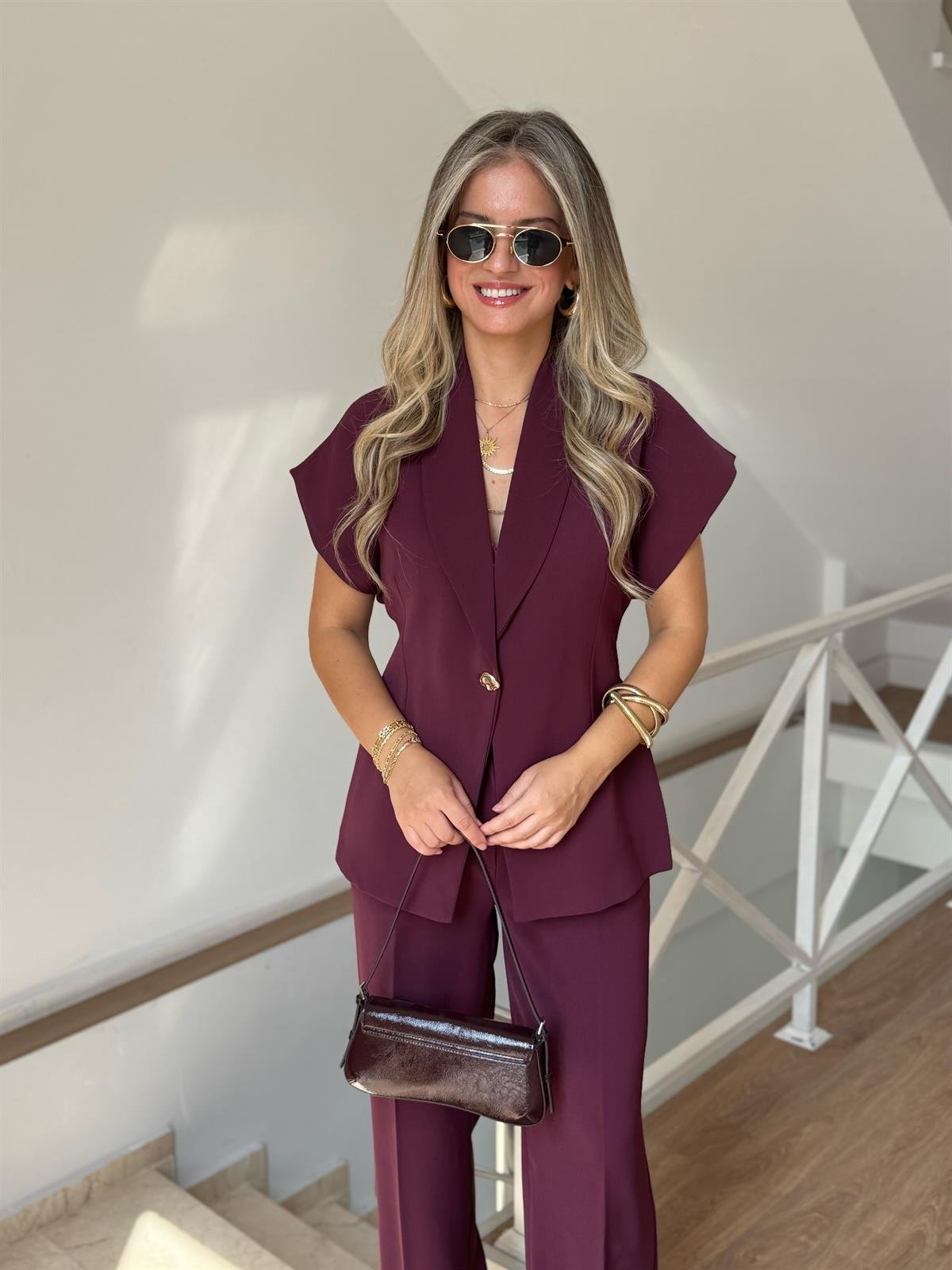 Şal Yaka Gold Düğmeli Premium Takım - Mürdüm