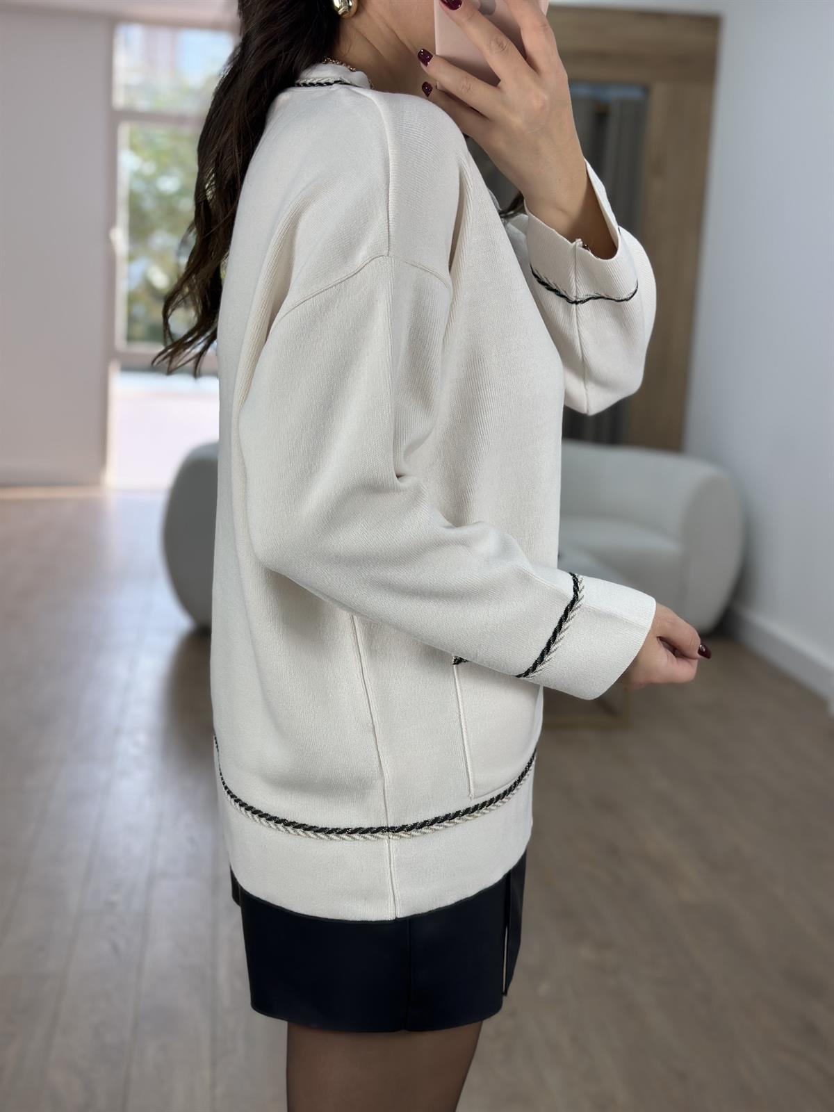 Gold Düğmeli Sim Detaylı Uzun Hırka-Ekru