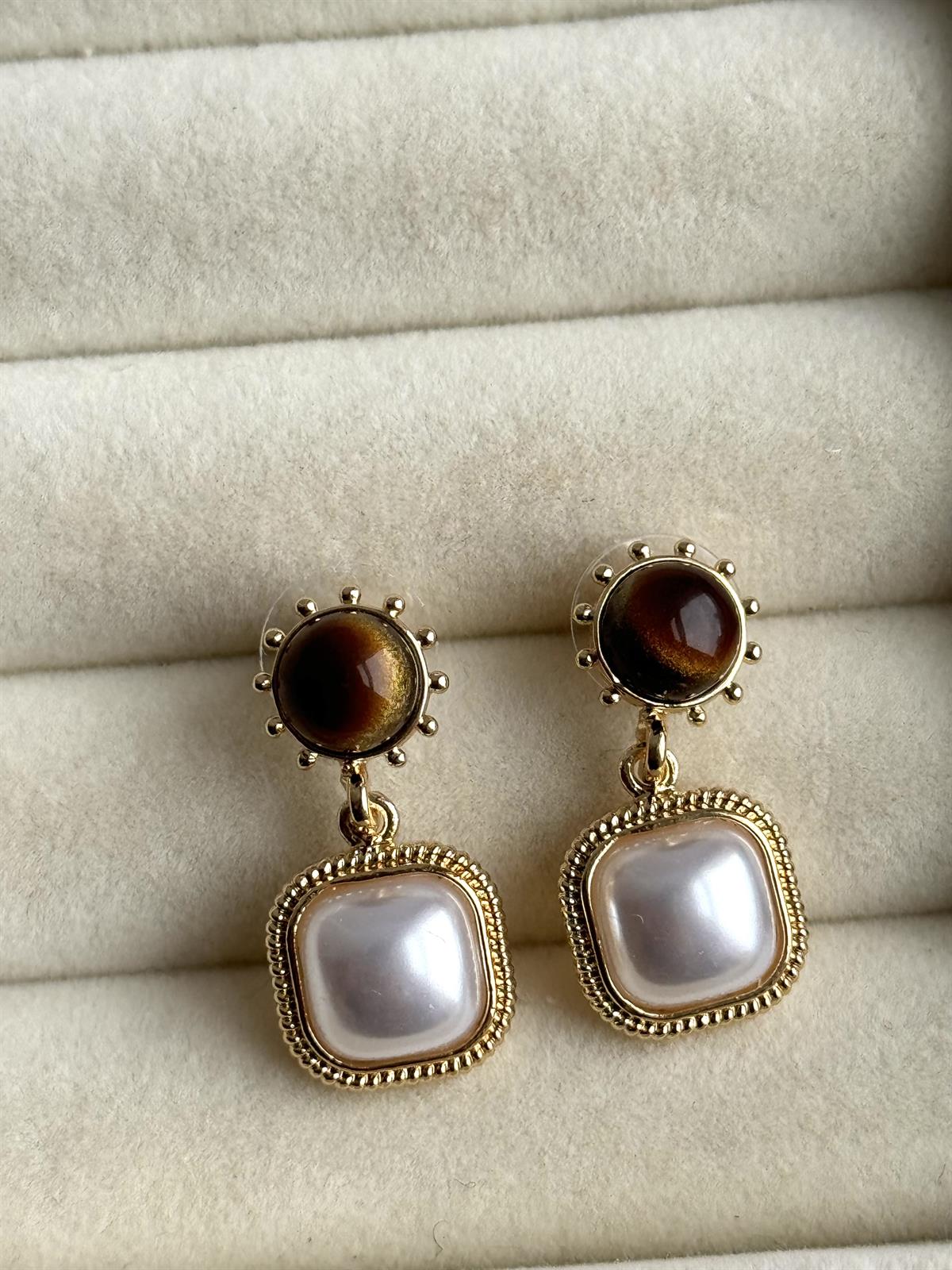 Gold İnci Detay Vintage Küpe 2,5cm