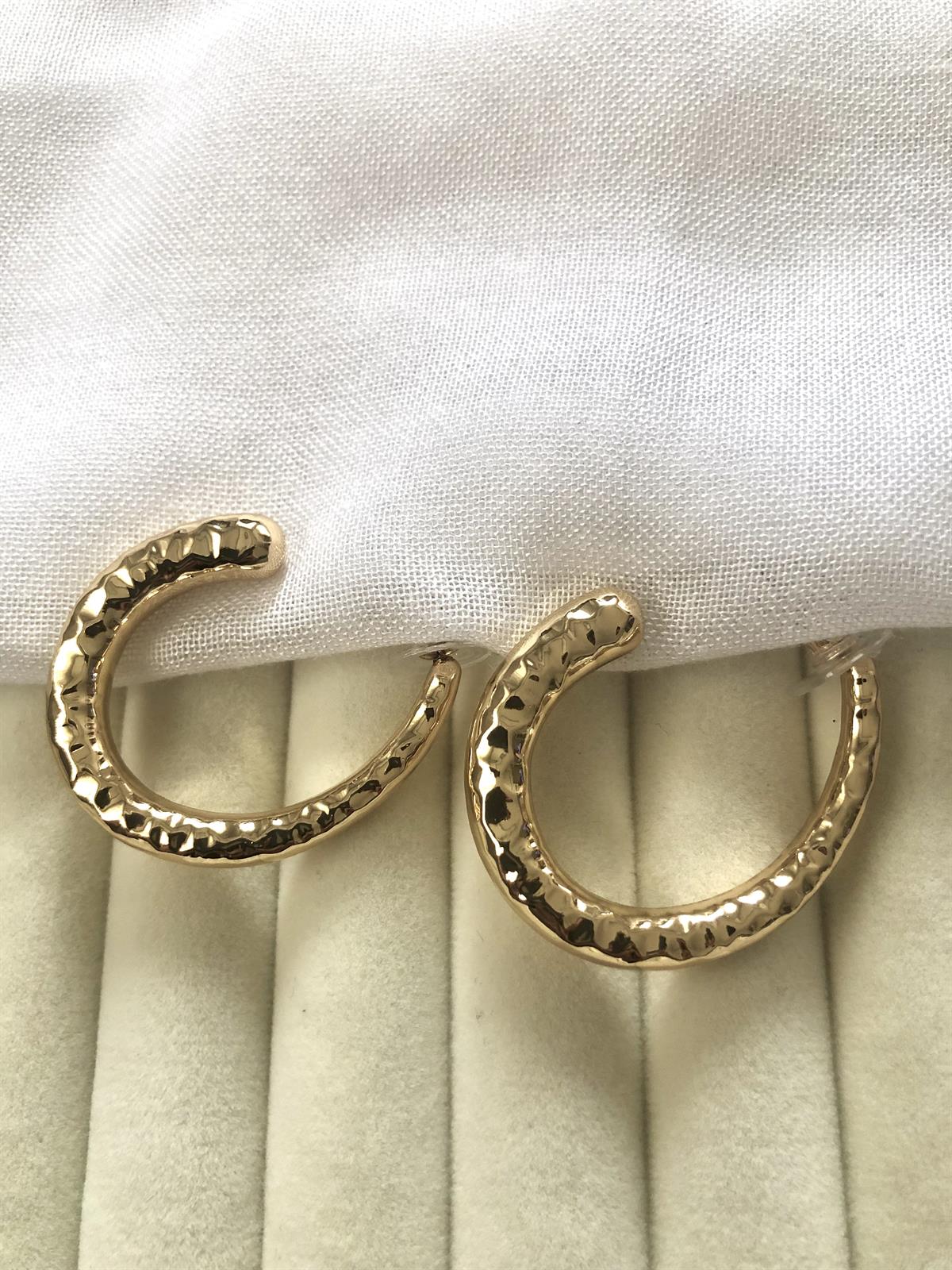 Gold Oval Küpe