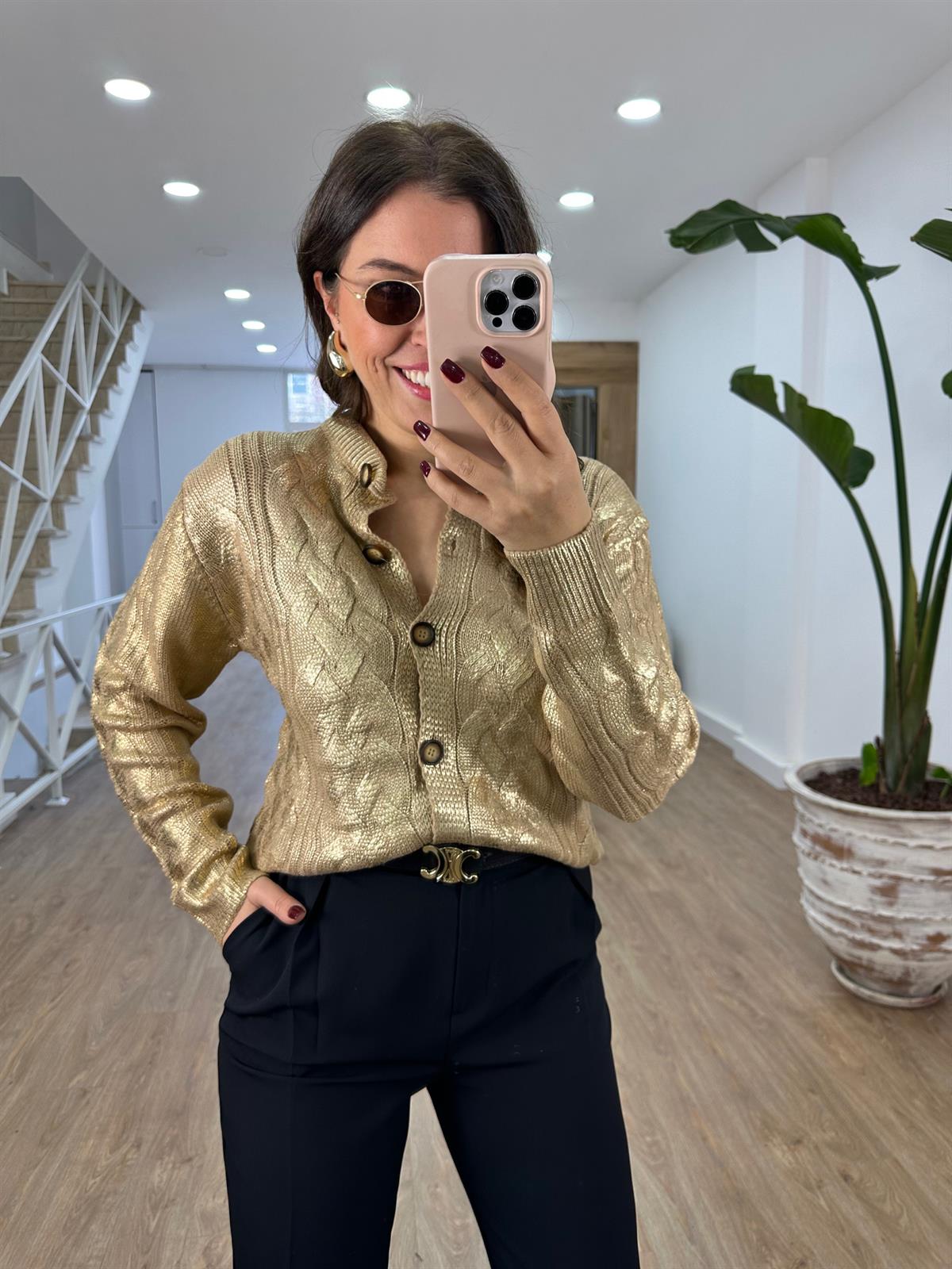 Gold Varaklı Düğmeli Hırka