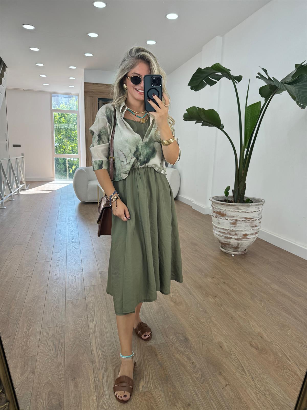 Gömlek Detaylı Beli Lastikli Tiril Elbise-Haki