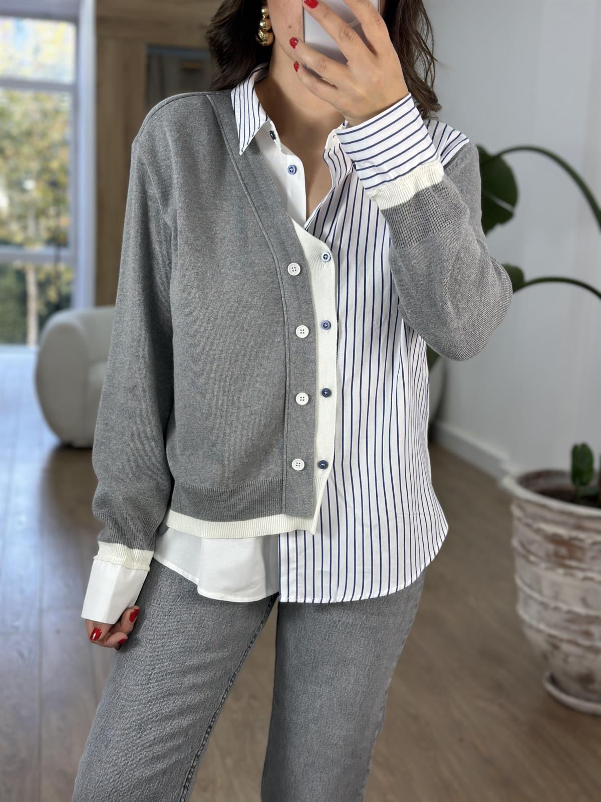 Gömlek Detaylı Tasarım Hırka - Gri