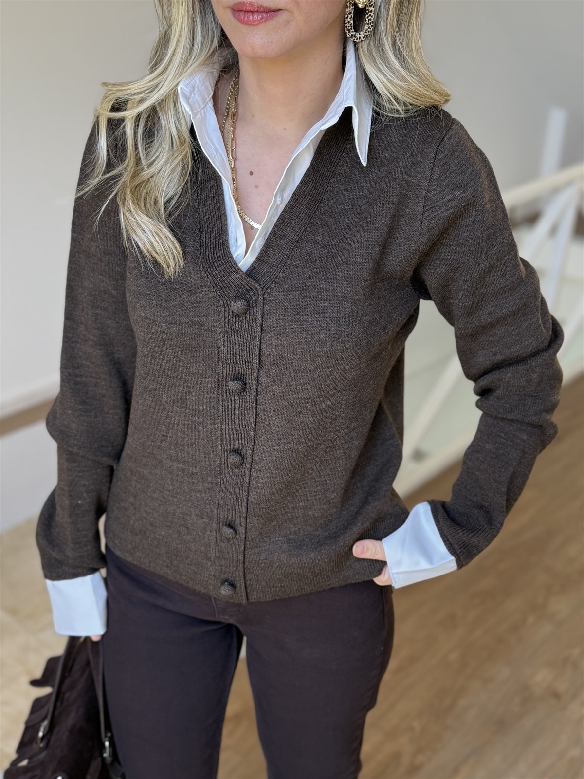 Gömlek Yaka Hırka - Kahverengi