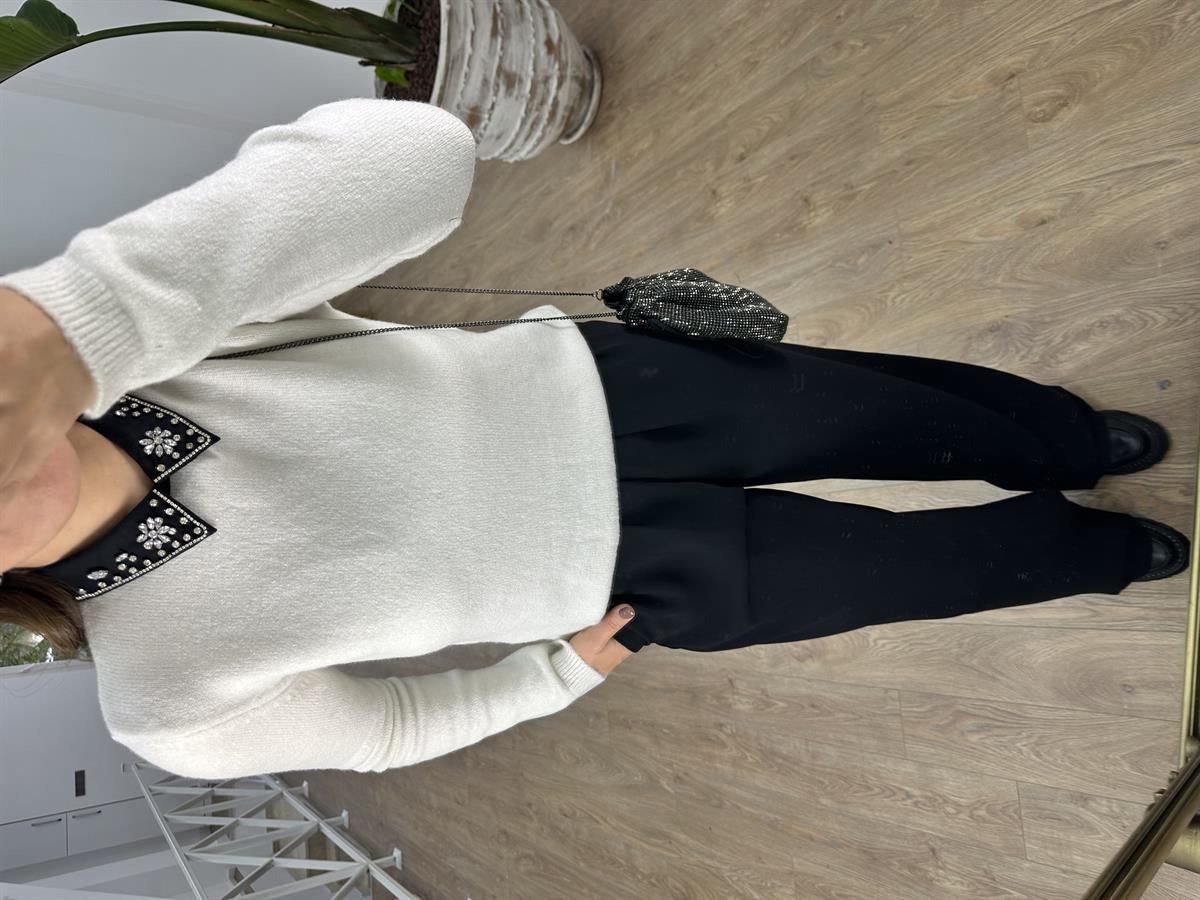 Gömlek Yaka Taşlı Triko-Ekru