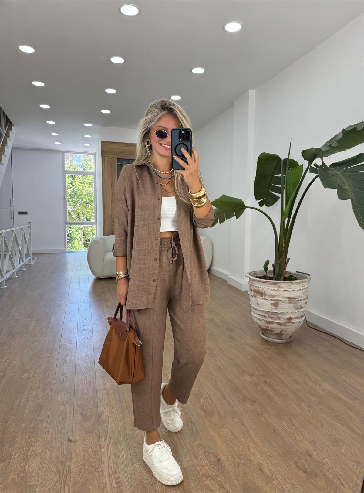 Gömlekli Keten Takım-Kahve