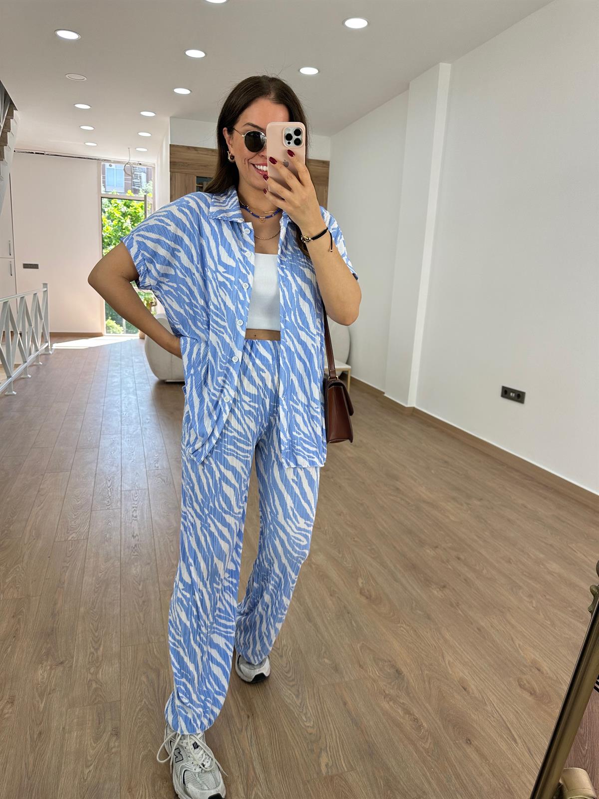 Gömlekli Piliseli Takım-Mavi