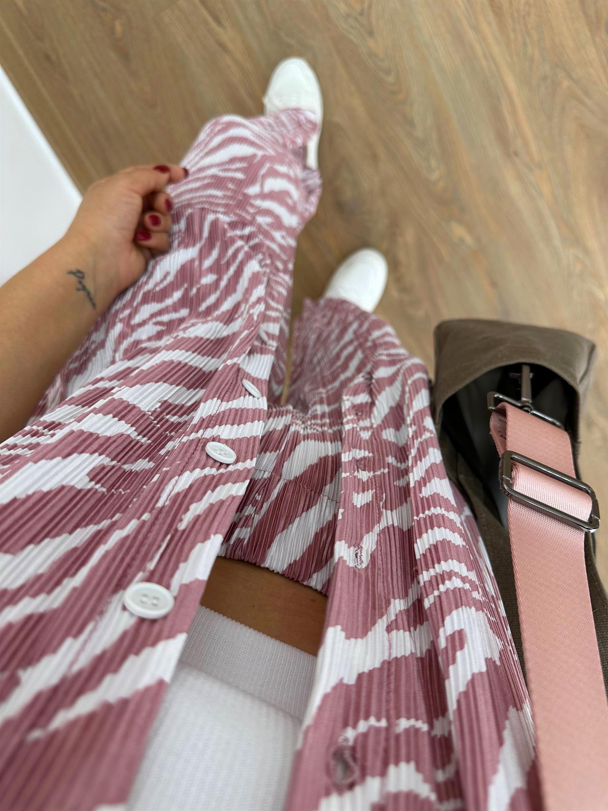 Gömlekli Piliseli Takım-Pembe