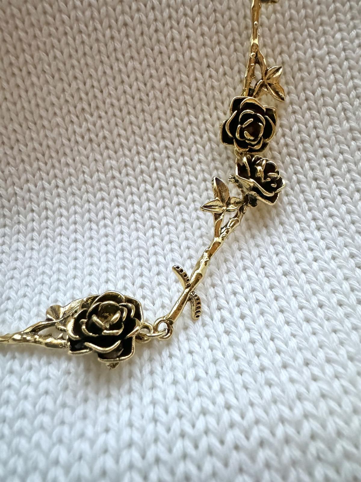 Gül Tasarım Gold Kolye