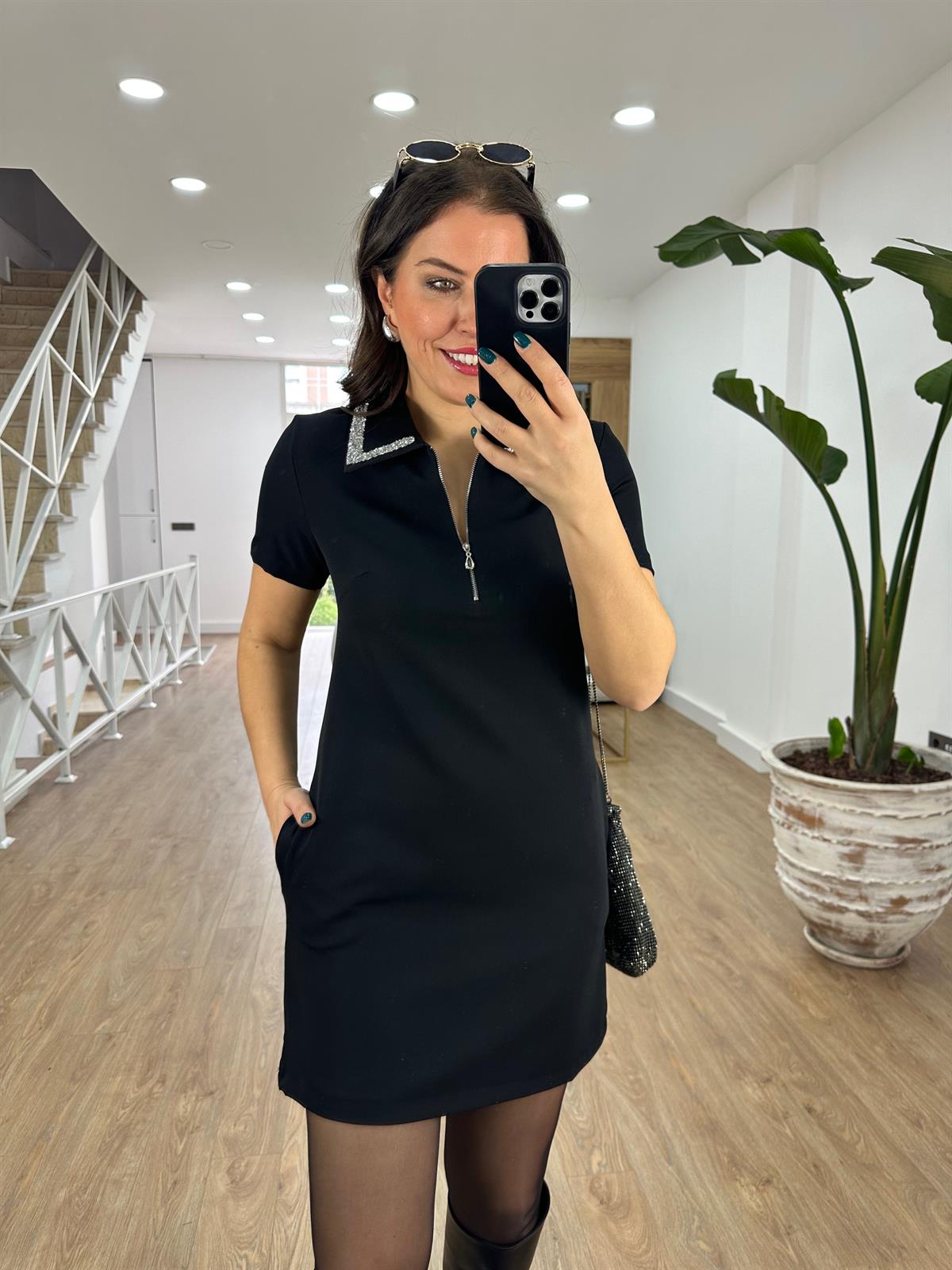 Gümüş Taşlı Krep Kumaş Mini Elbise