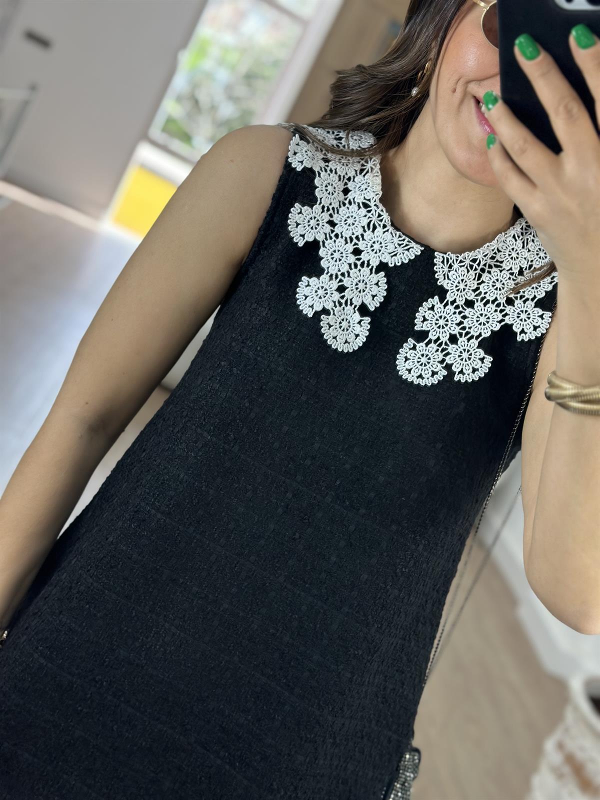 Güpür Detaylı Tüvit Elbise