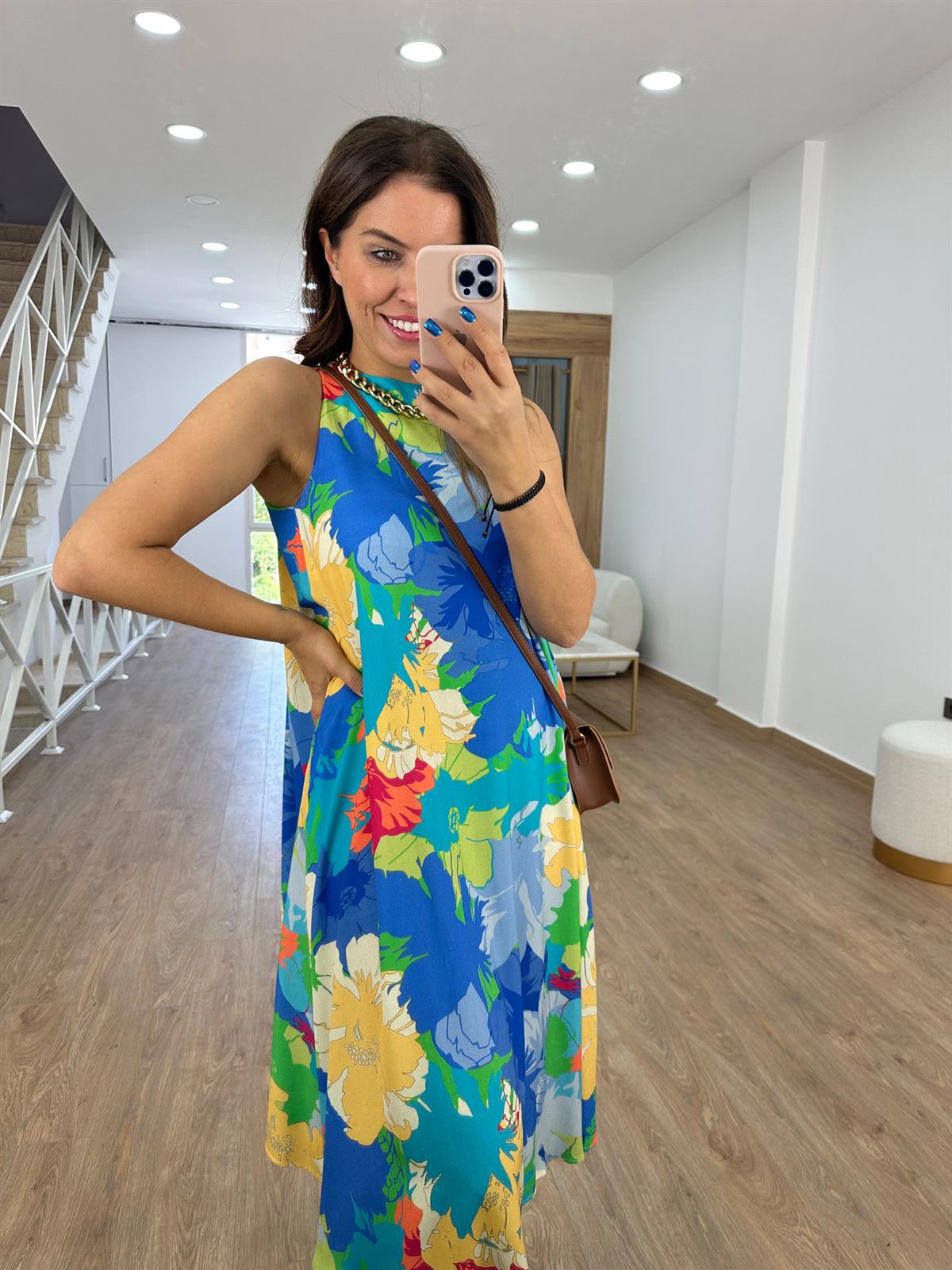 Halter Yaka Çiçekli Salaş Elbise-Mavi