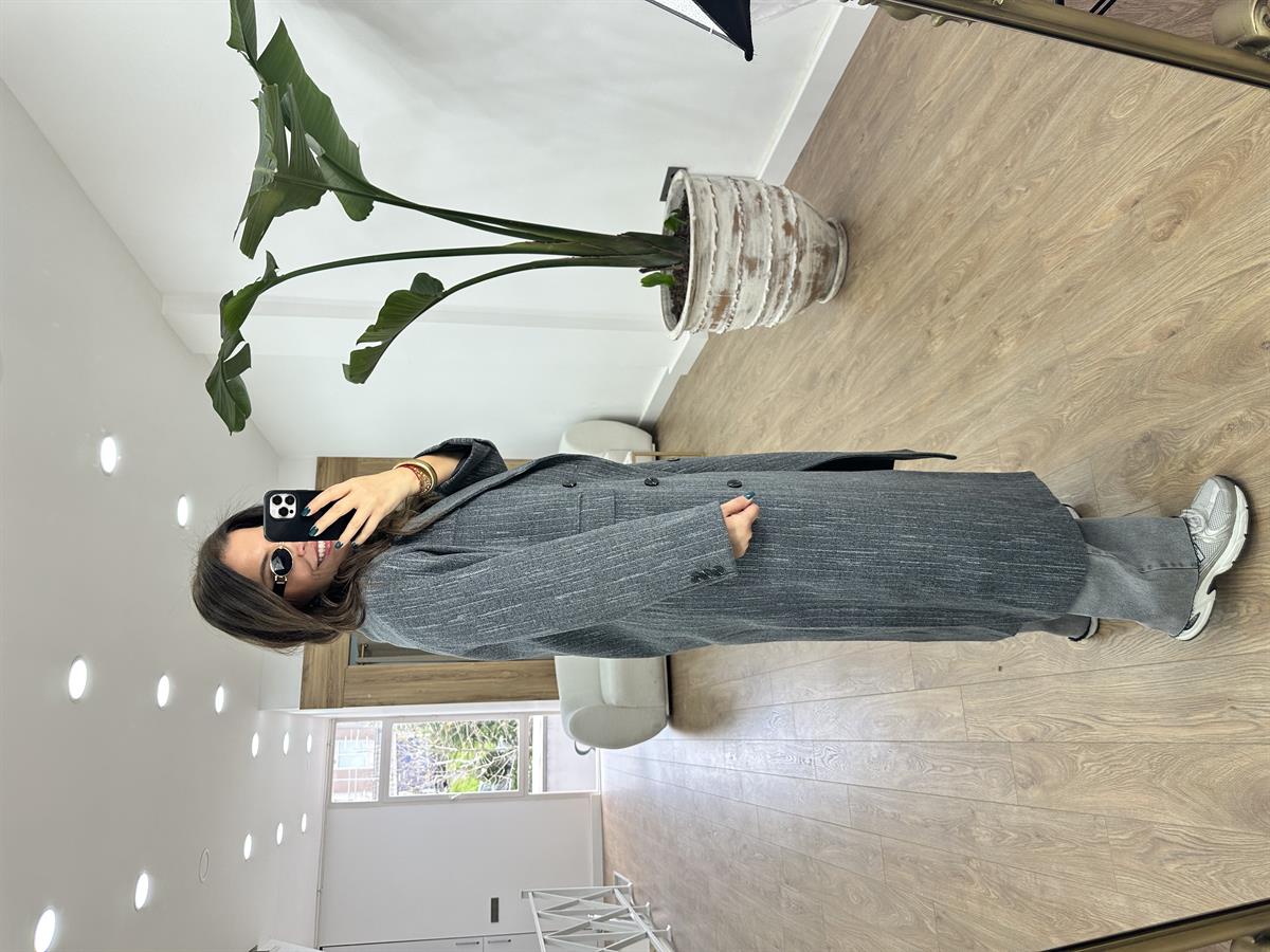 İçerisi Astarlı Altı Düğmeli Kaşe Kaban-Gri