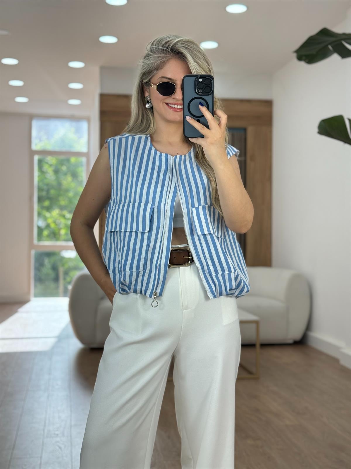 İçerisi Astarlı Cepli Yelek-Mavi