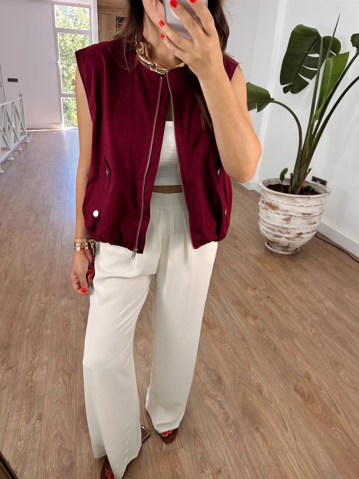 İçerisi Astarlı Kapak Cepli Yelek - Bordo