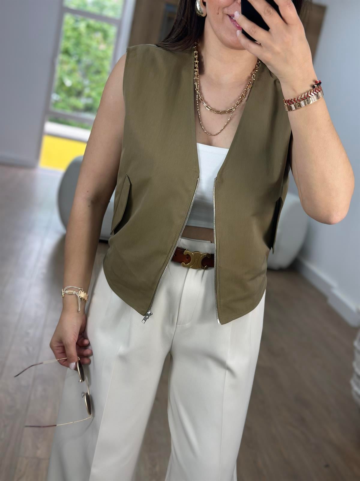 İçerisi Astarlı Kapak Cepli Yelek-Haki