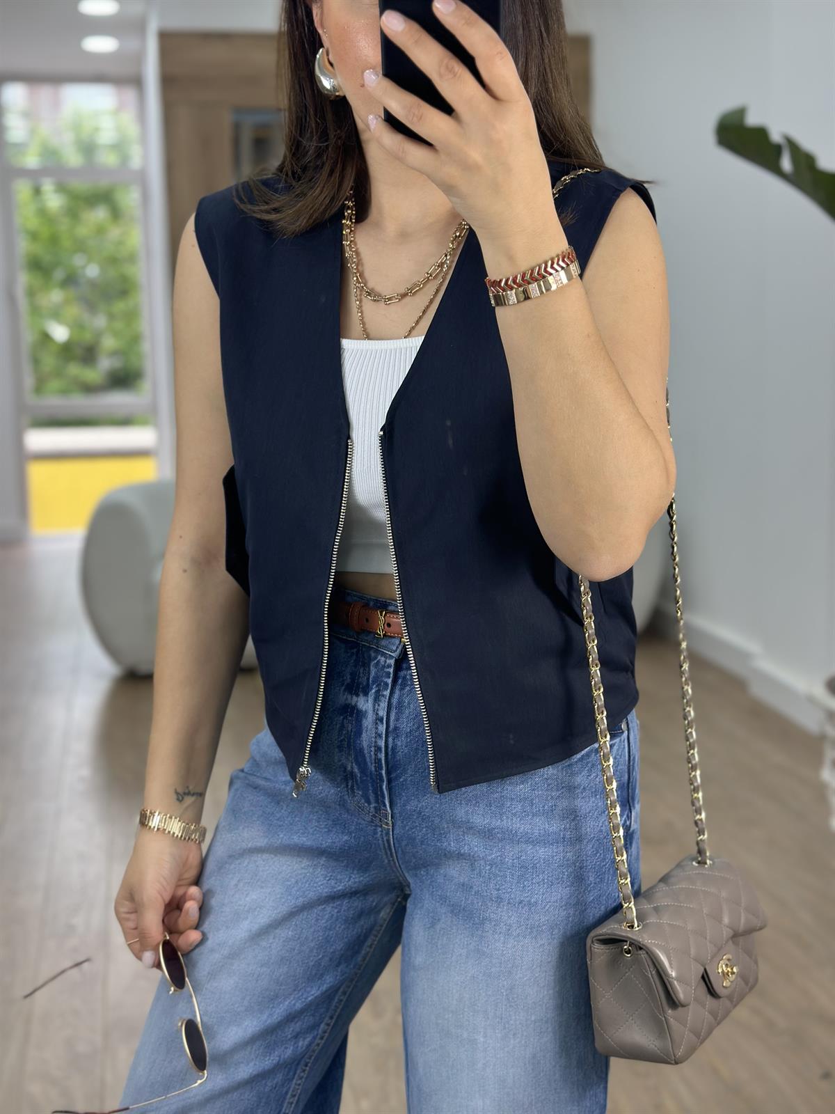 İçerisi Astarlı Kapak Cepli Yelek-Lacivert