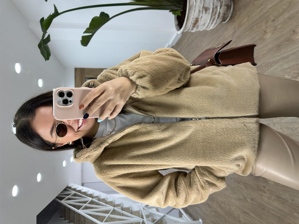 İçerisi Astarlı Kapüşonlu Kürk-Camel