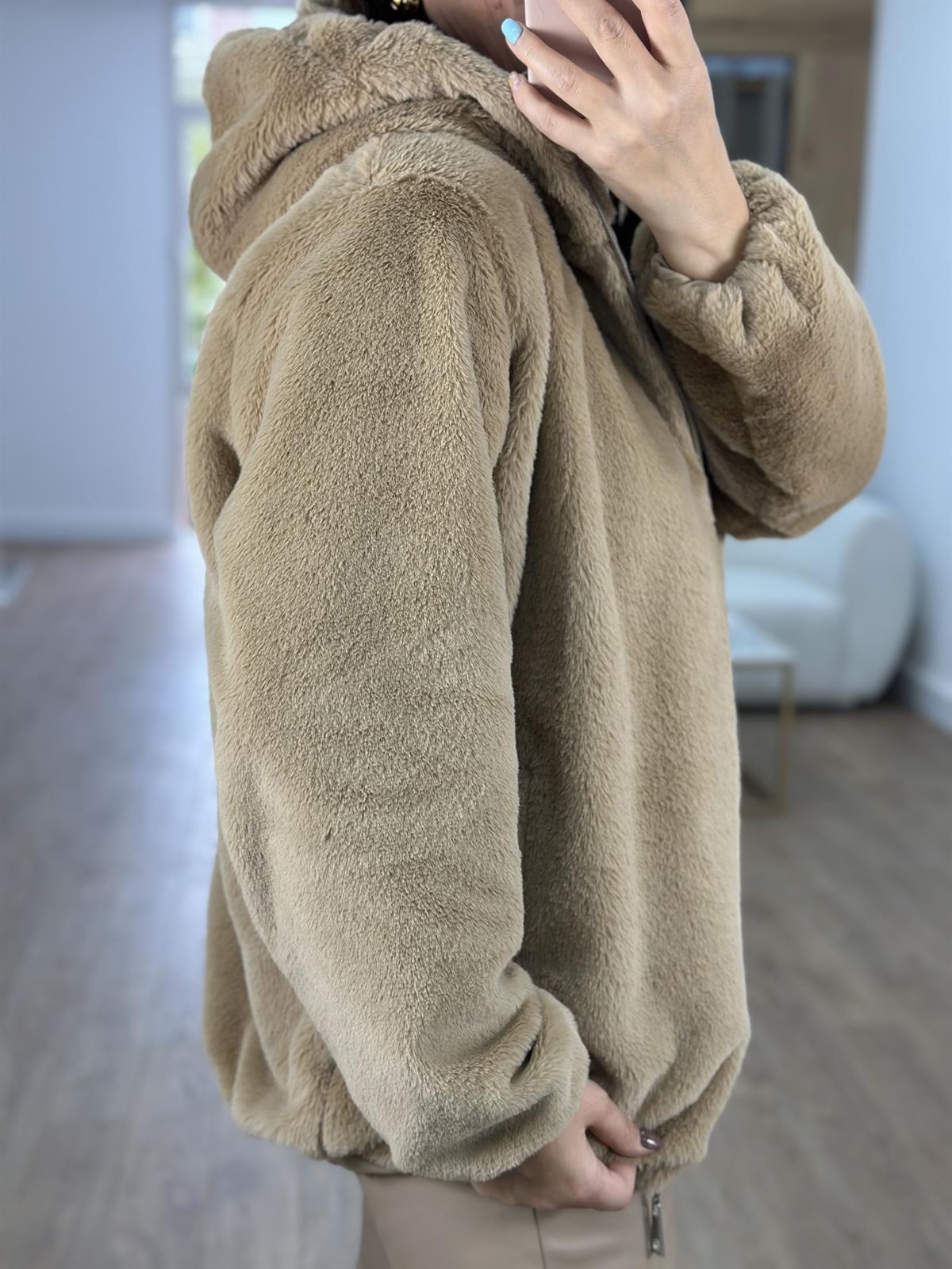 İçerisi Astarlı Kapüşonlu Kürk-Camel