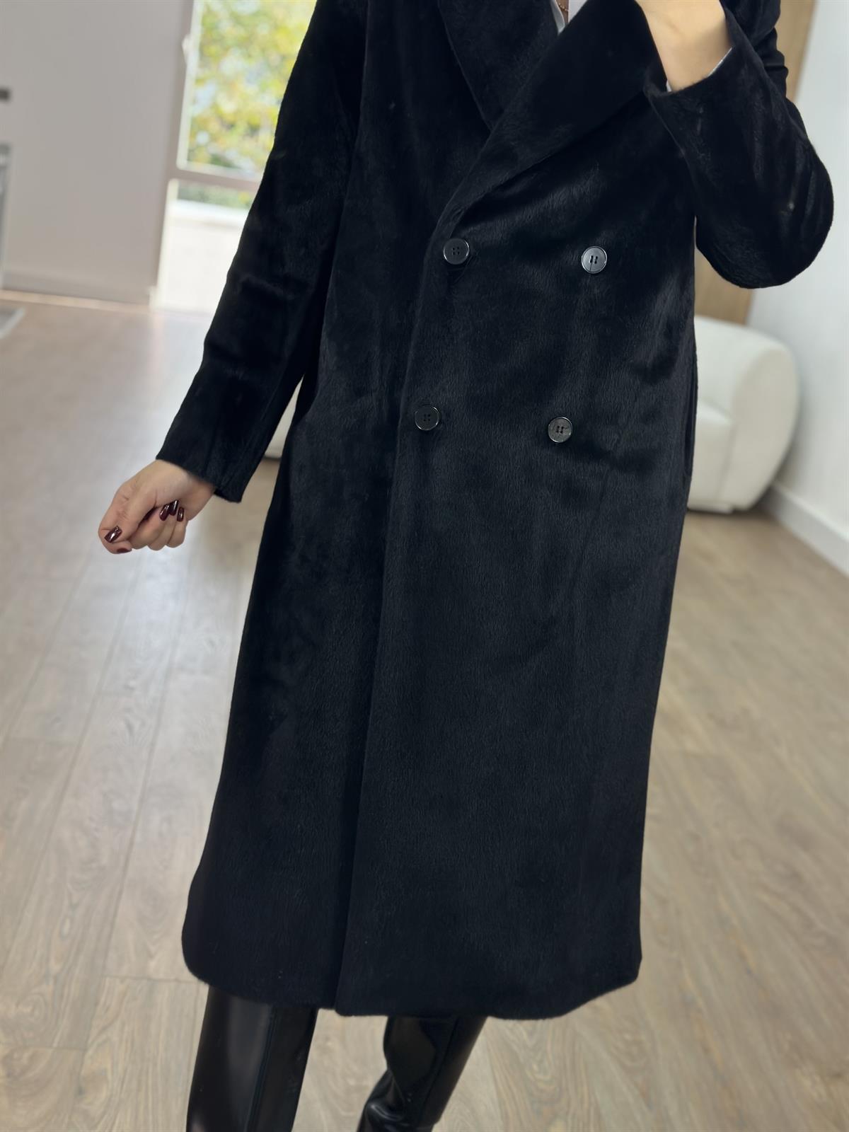 İçerisi Astarlı Tüylü Maxi Kaban-Siyah