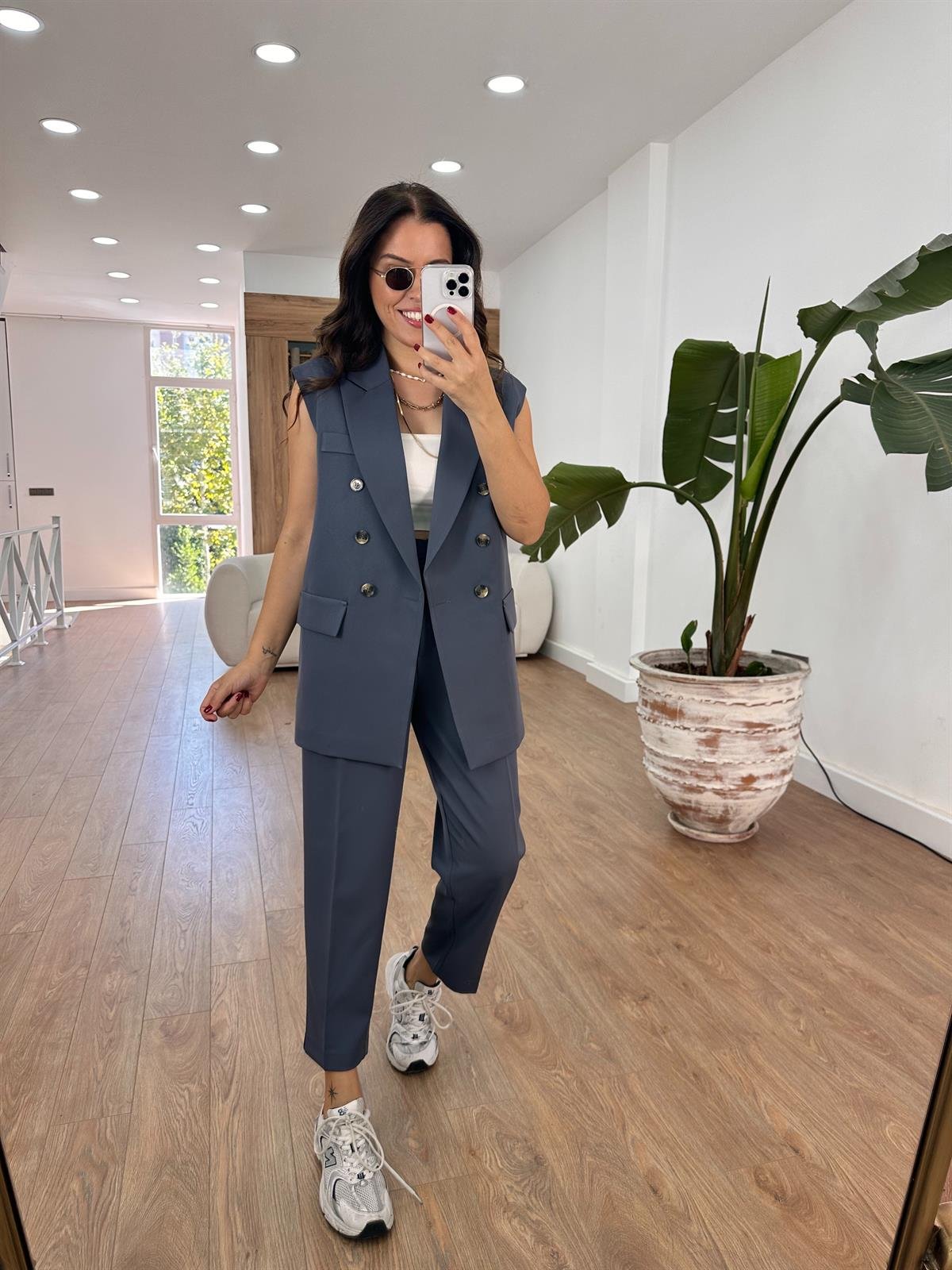 İçerisi Astarlı Yelek Pantolon Takım - Füme