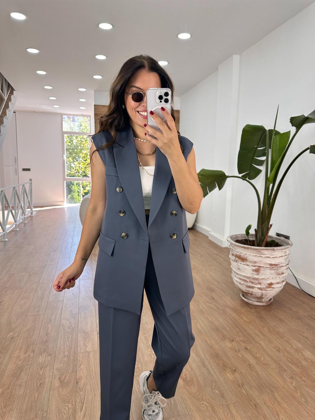 İçerisi Astarlı Yelek Pantolon Takım - Füme