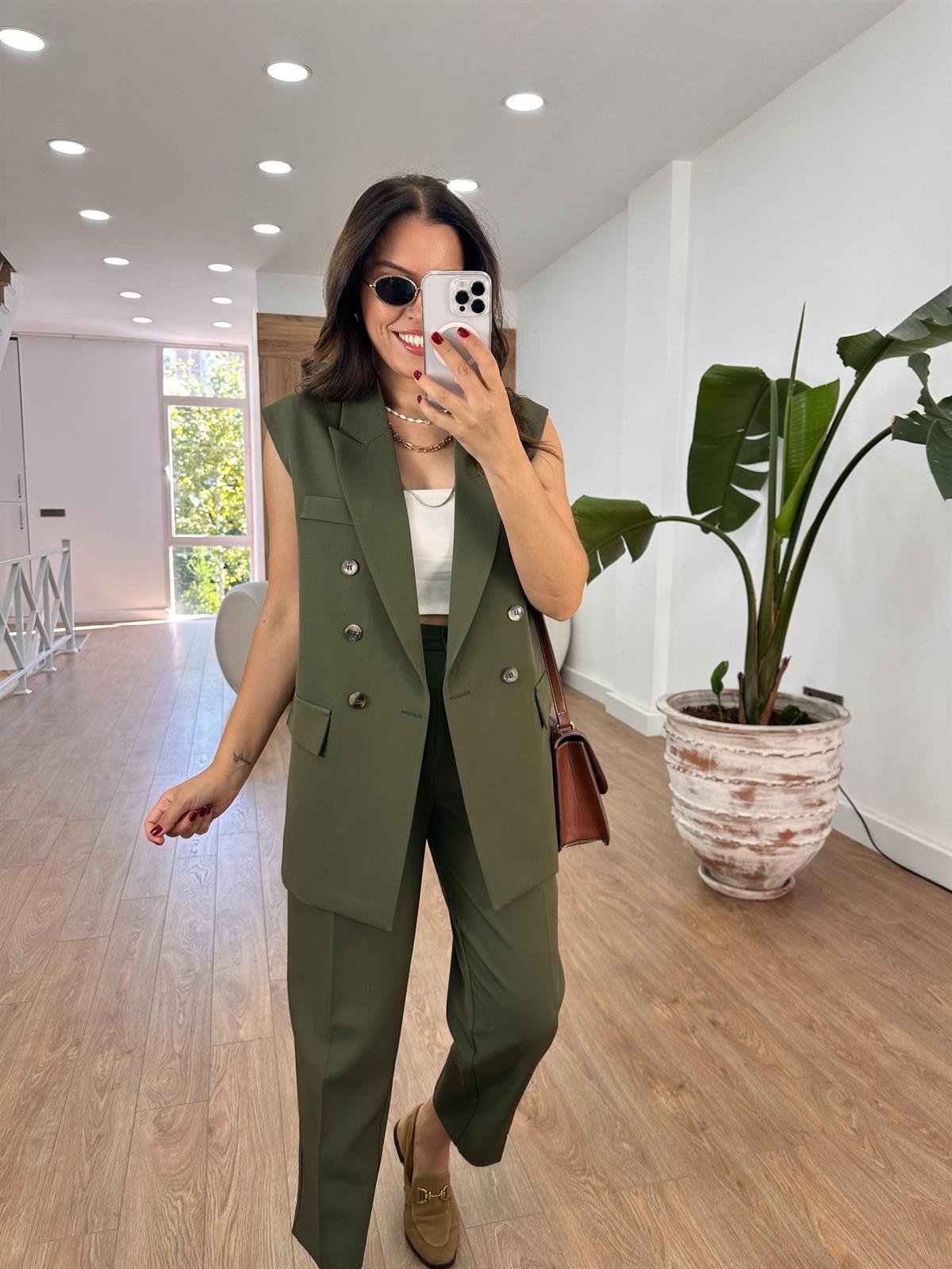 İçerisi Astarlı Yelek Pantolon Takım - Haki