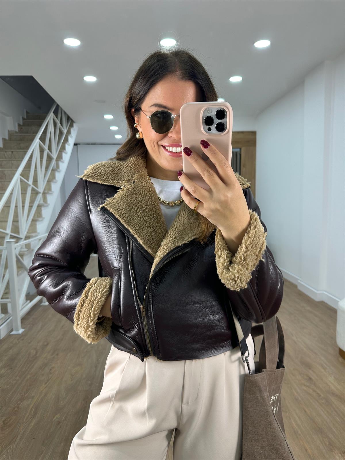 İçerisi Kürklü Deri Mont