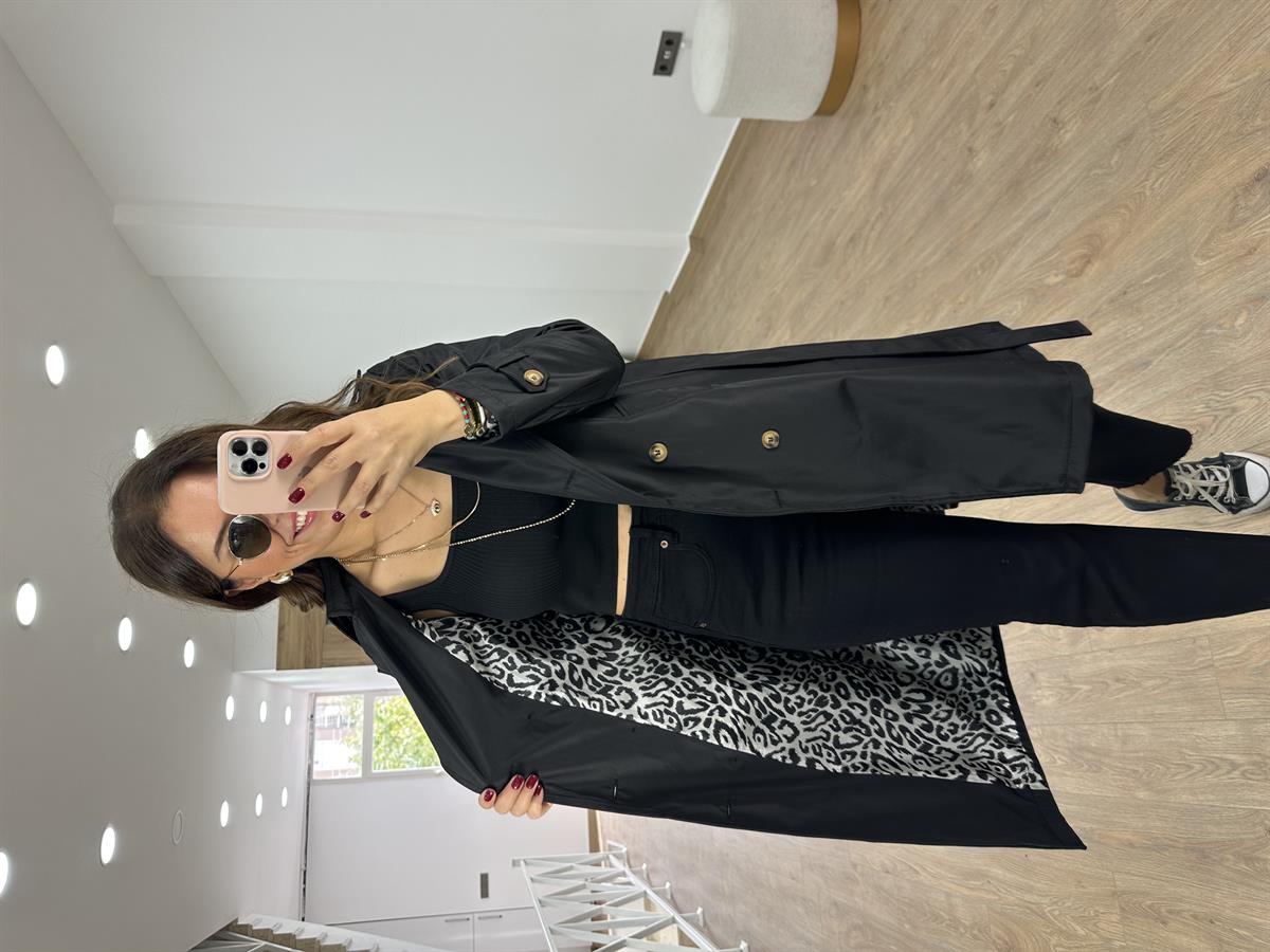 İçerisi Leopar Astarlı Trenç- Siyah