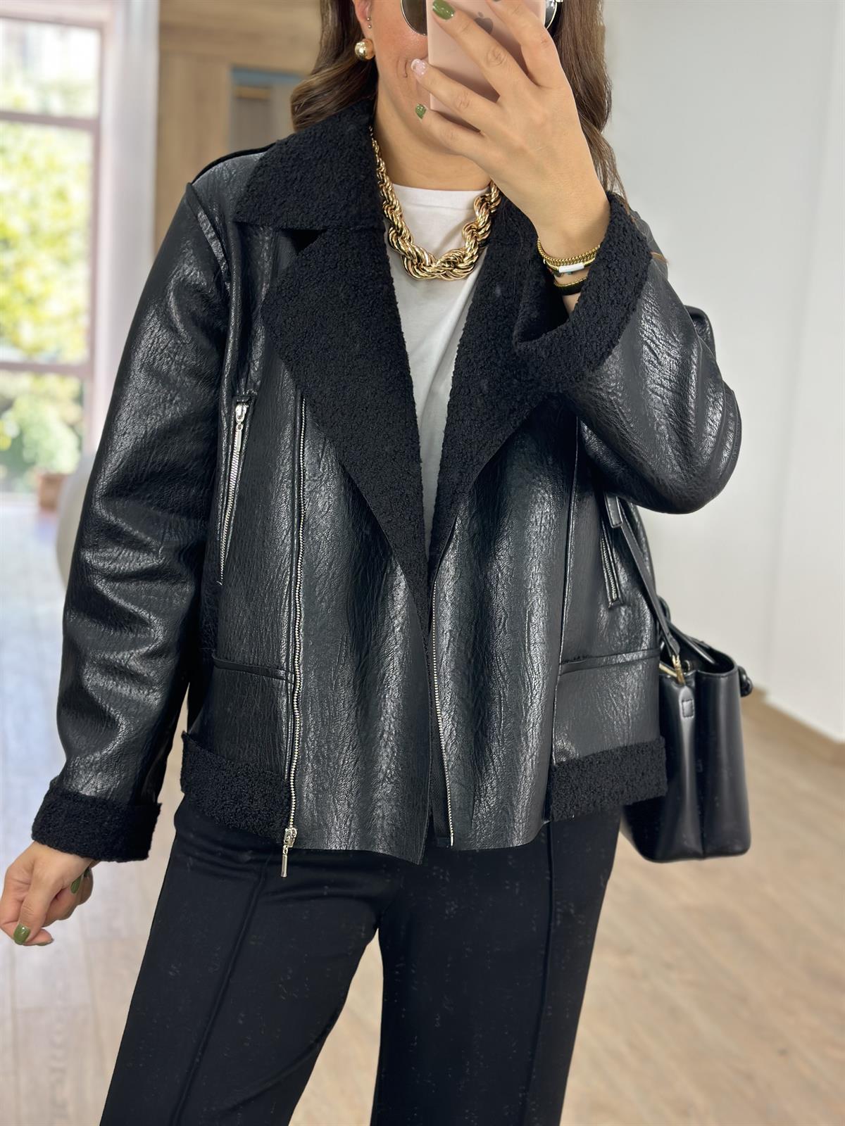 İçi Siyah Kürklü Biker Deri Mont