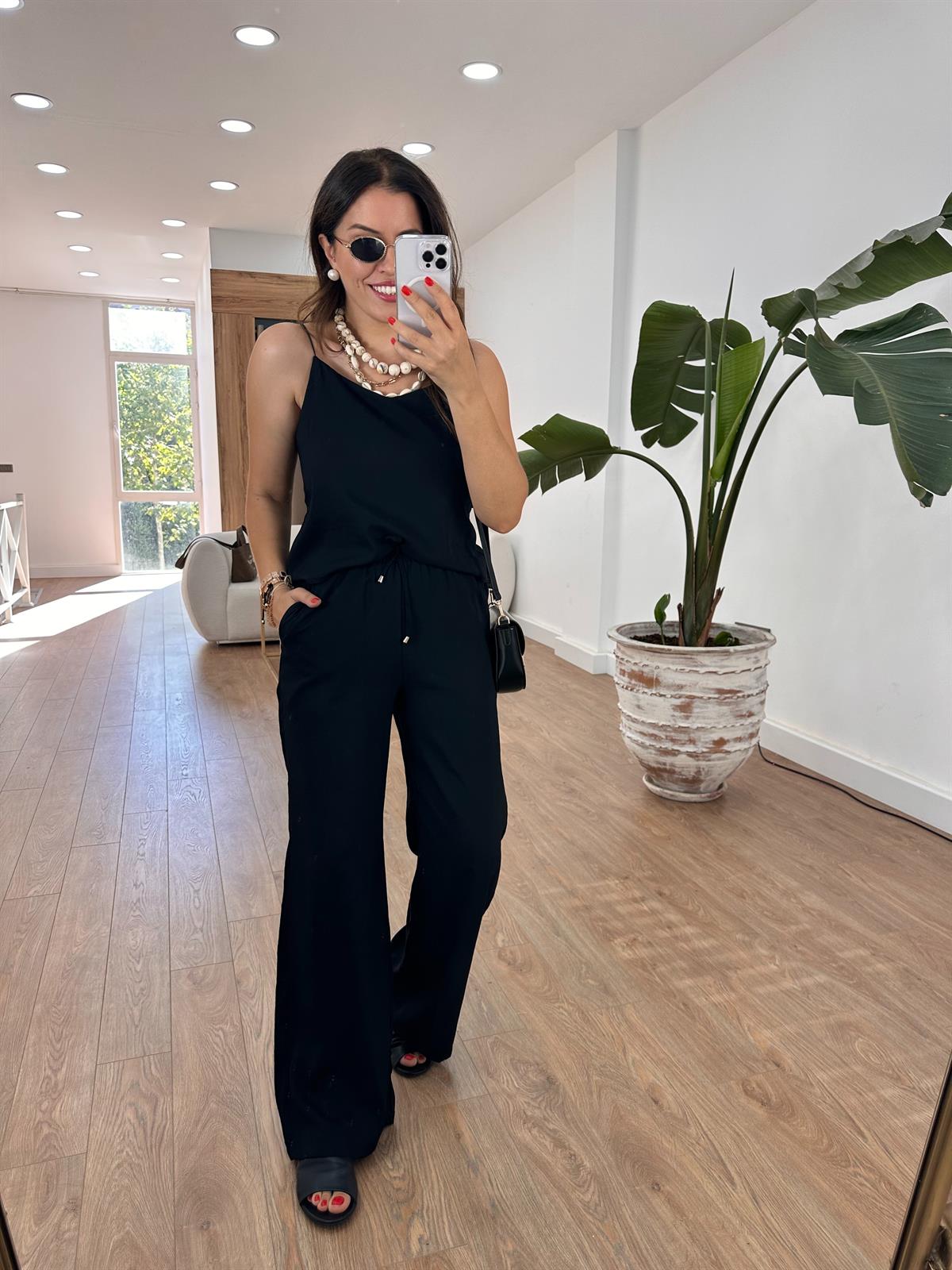 İp Askılı Palazzo Pantolonlu Tiril Takım-Siyah