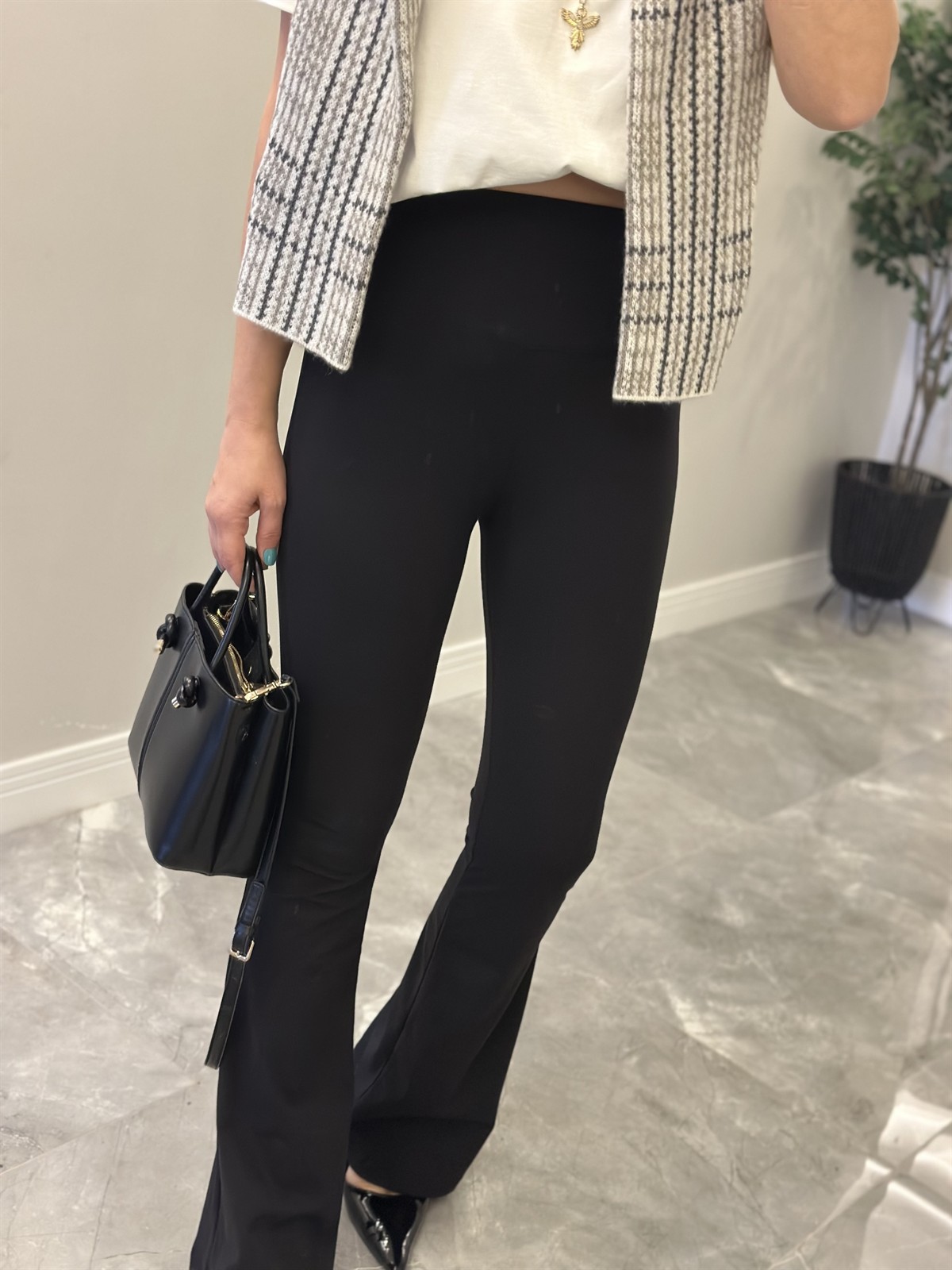 İspanyol Paça Toparlayıcı Tayt - Siyah