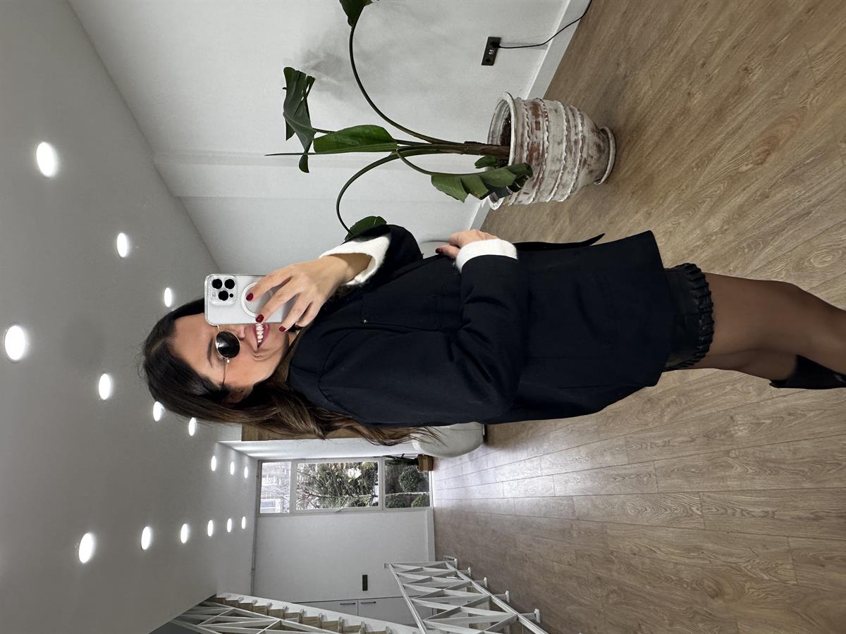 Kadife Yaka Garnili Ceket