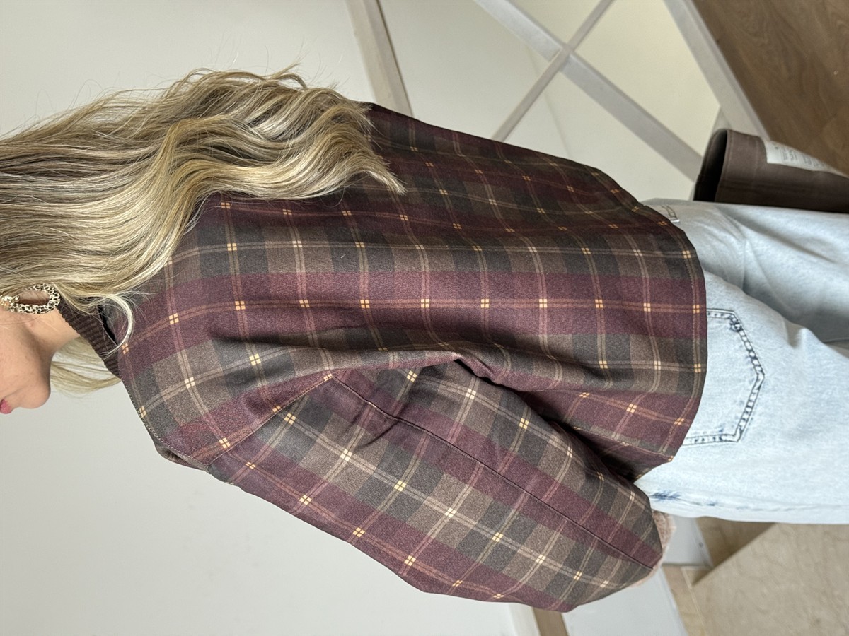 Kadife Yaka İçi Kürklü Ekoseli Ceket - Bordo