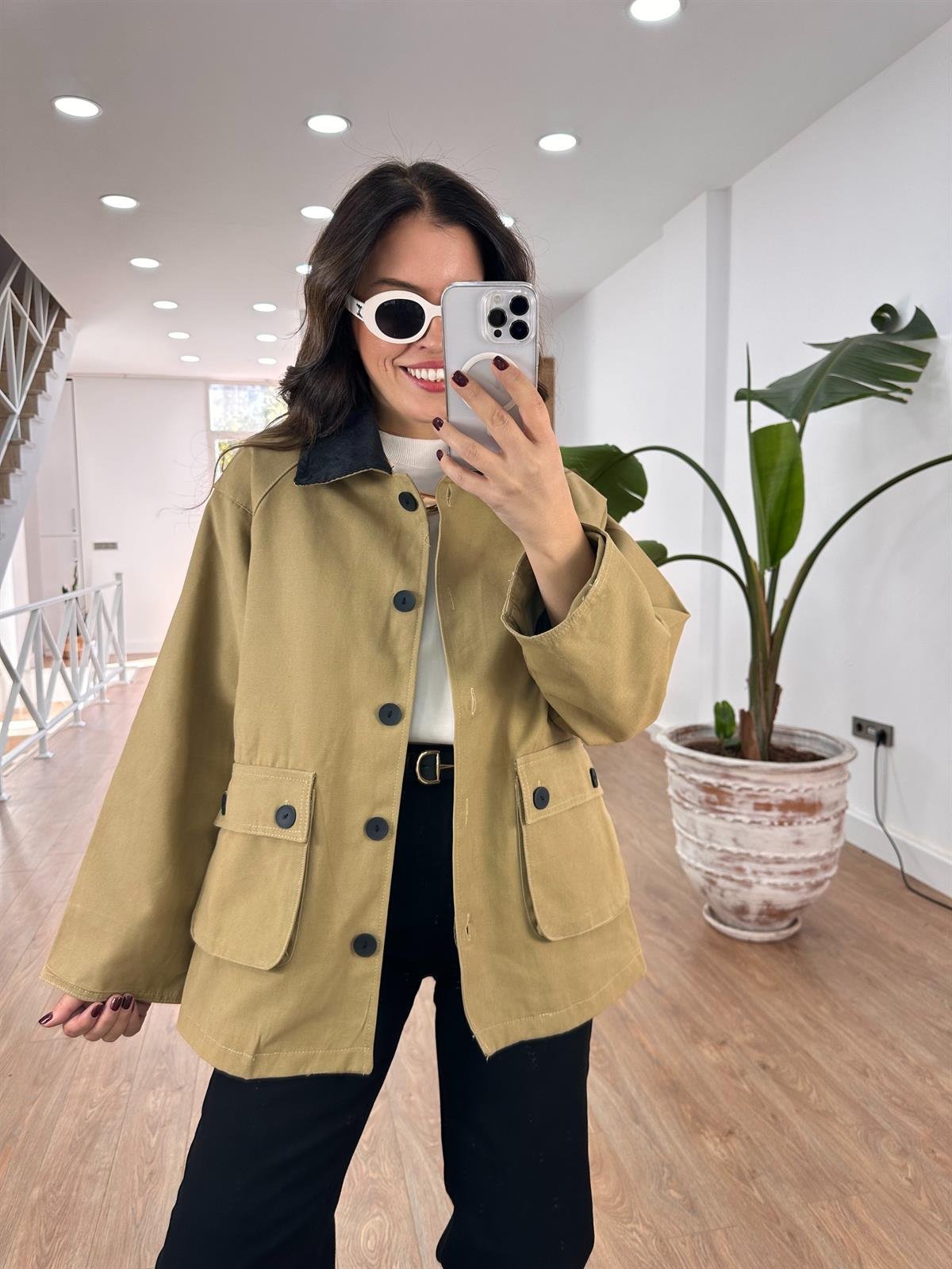 Kadife Yaka Torba Cepli Mont